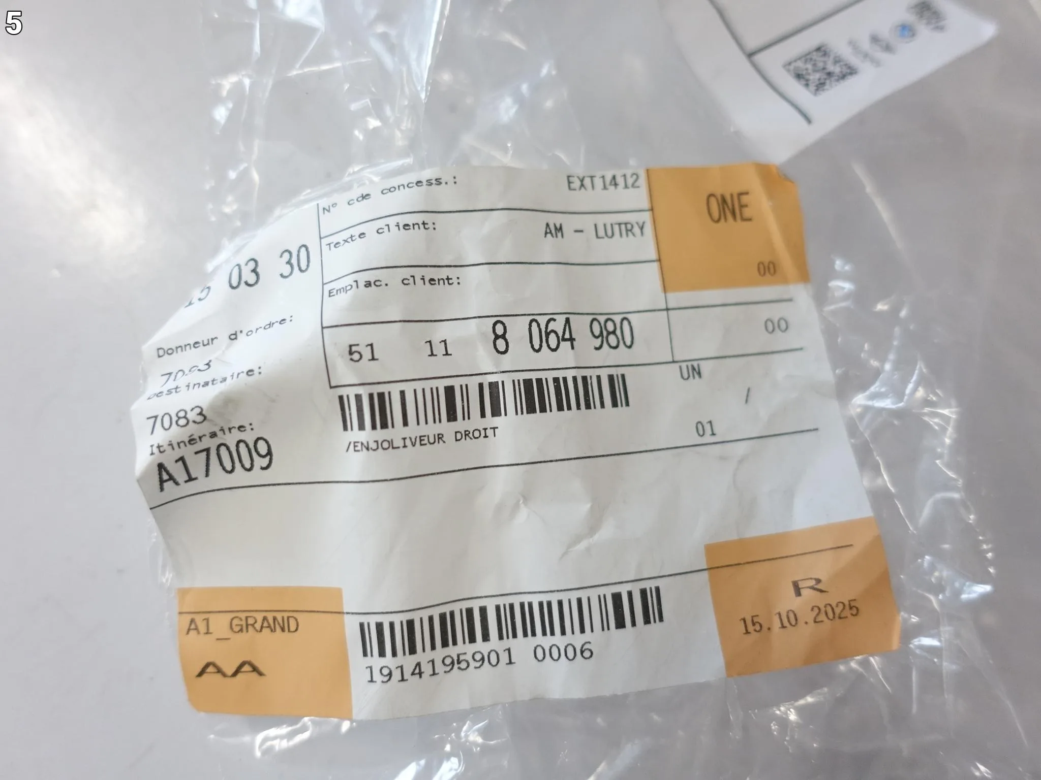 BMW 5 G30 G31 M-PAKIET 17-20 LISTWA NAKŁADKA OZDOBNA W ZDERZAK PRZÓD PRAWA 94a8b01273da38c01b1690130bfa2f02