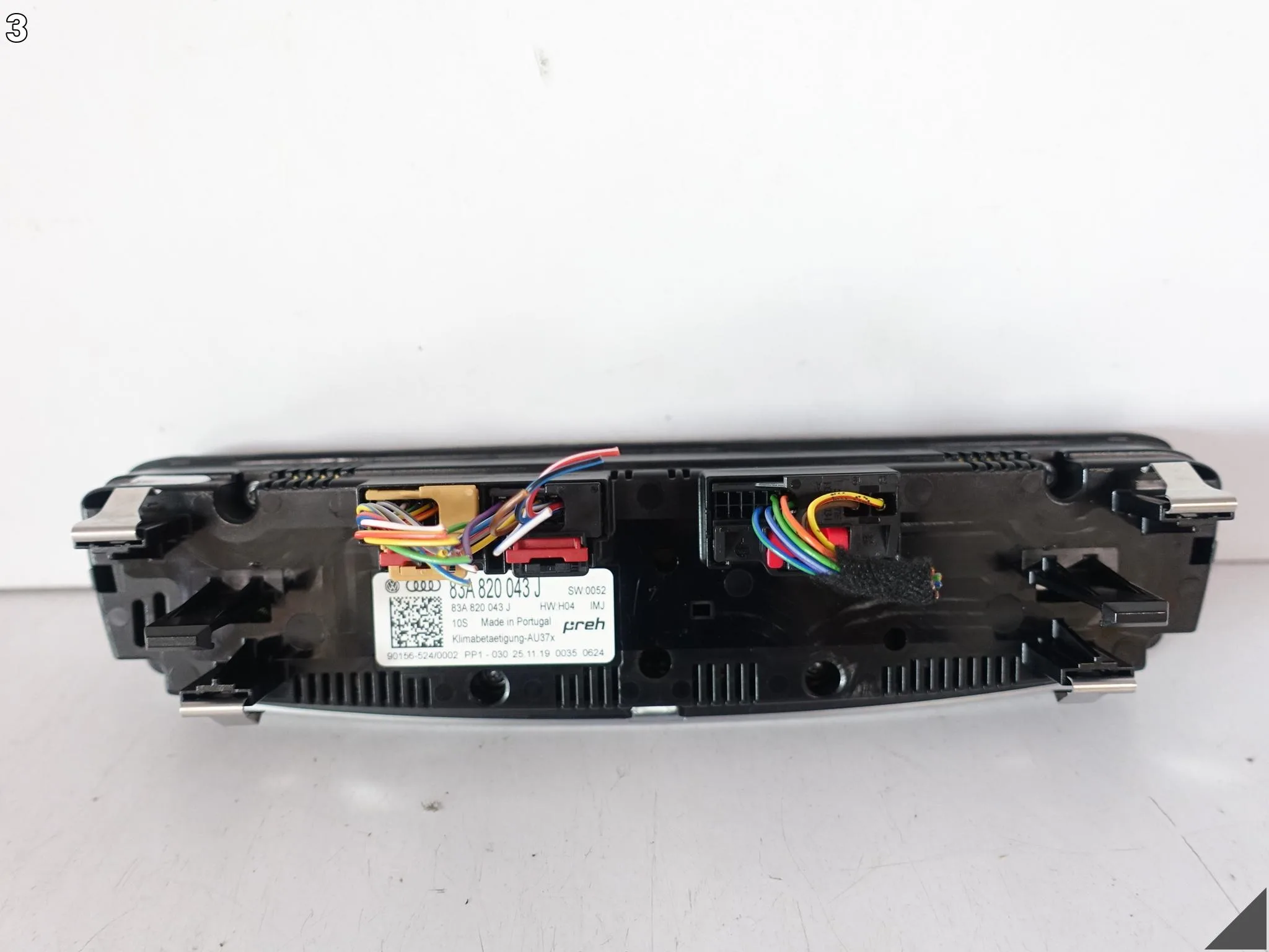 AUDI Q3 83A F3 A1 82A PANEL STEROWANIA WYŚWIETLACZ KLIMATYZACJI PRZÓD IMJ f21aa82aede00aa9d5144d5869374ff8
