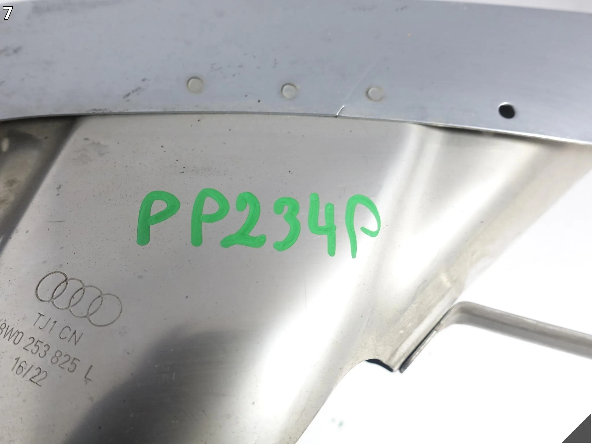 AUDI A4 8W0 LIFT A5 8W6 B9 19-24 KOŃCÓWKA WYDECHU LEWA 8W0253825L f54bb0e01e1f224062fa934018b96fad