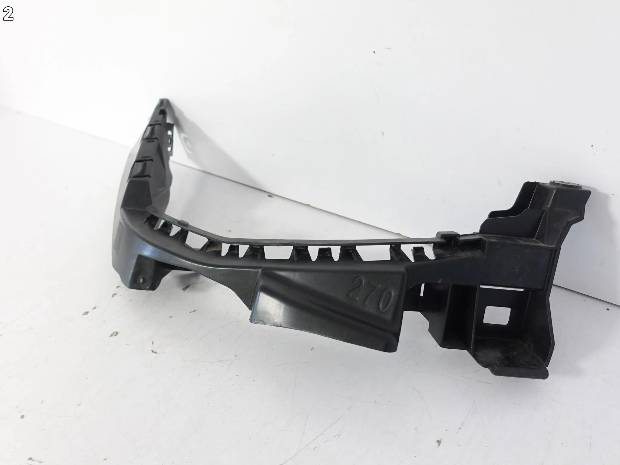 SEAT IBIZA V 5 6F0 17- ŚLIZG MOCOWANIE WSPORNIK LAMPY W ZDERZAK PRZÓD PRAWY 5f64a82783f4833311a84230bc347af1