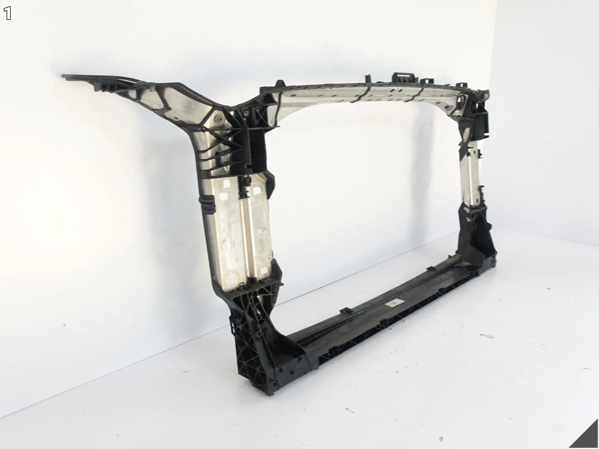 AUDI A6 4K0 A7 4K8 C8 LIFT 18-25 WZMOCNIENIE WSPORNIK PAS PRZEDNI 2,0 b2abf4da13f8e78e2ce03860bf0d391e