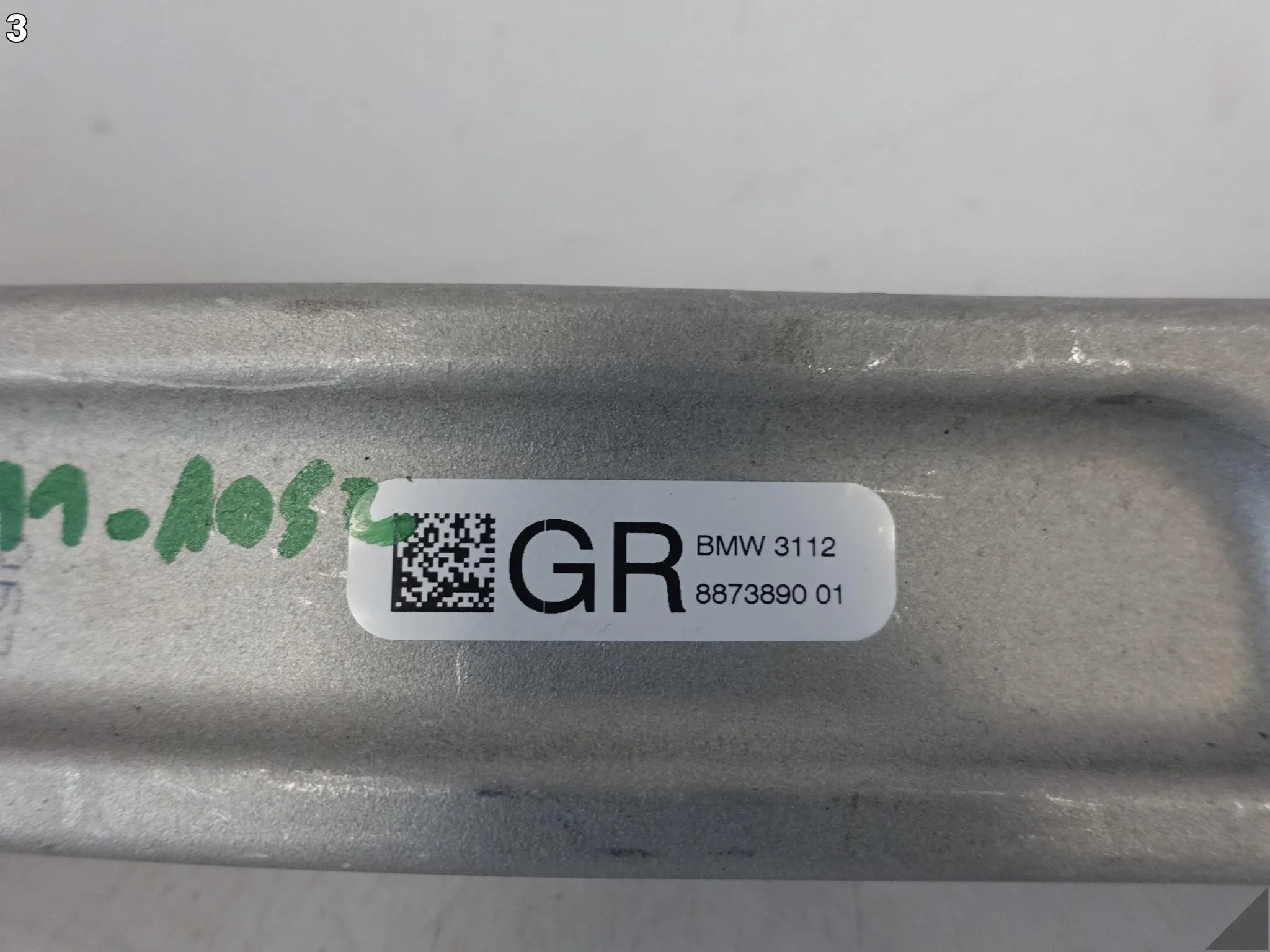 BMW 8 G14 G15 G16 18- WAHACZ POPRZECZNY Z PODUSZKĄ PRZÓD PRAWY ORYGINALNY 9e68cac7d76132cb2ca0f754f957c48a