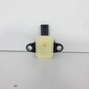 AUDI A7 S7 RS7 4G8 A8 S8 4H0 SKODA VW CZUJNIK UDERZENIOWY DRZWI PRZÓD L = R 03dc8895bc17fa83e4e62c6b157b7f96