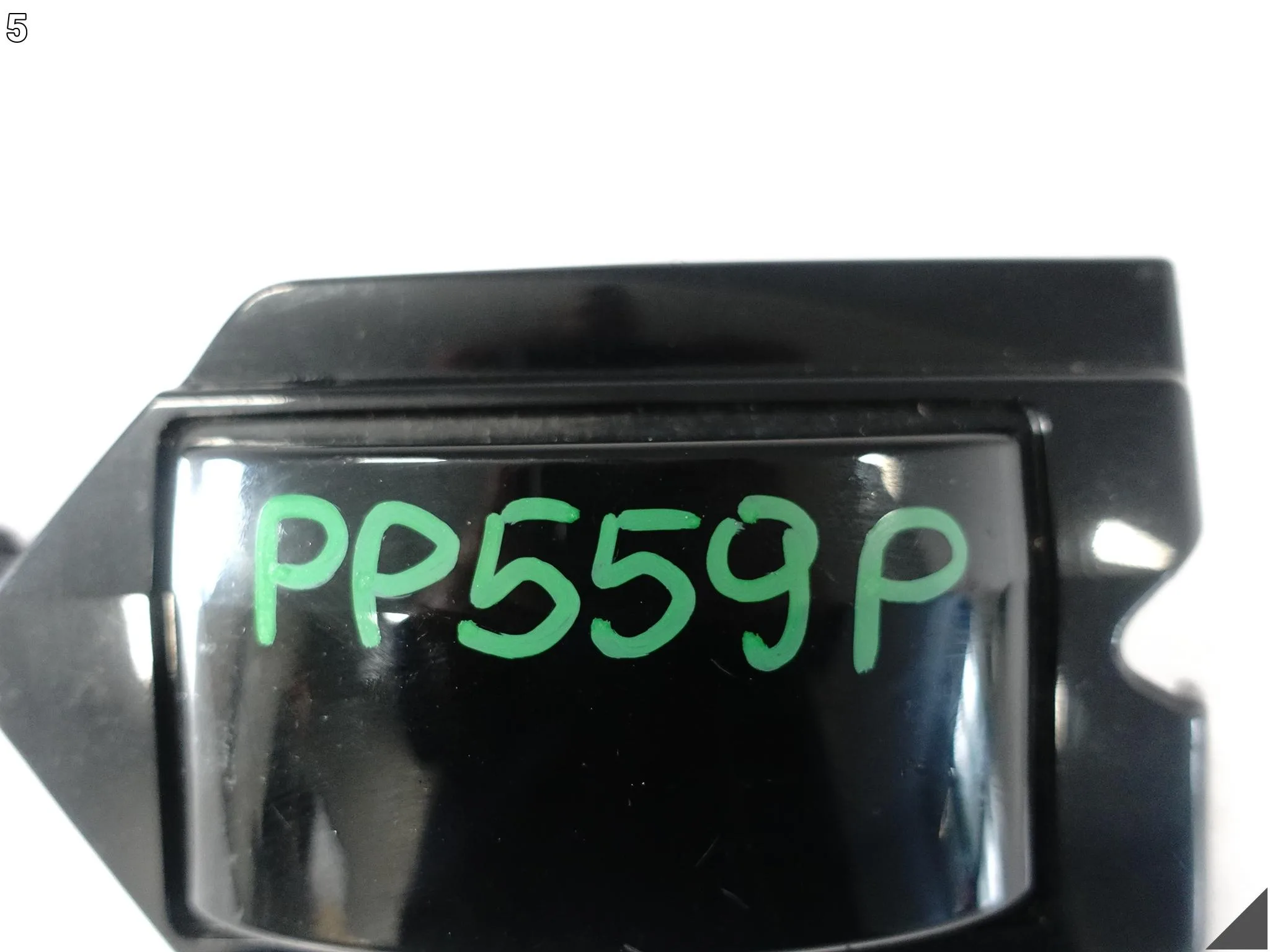 AUDI A6 S6 RS6 4K0 A7 RS7 4K8 Q7 SQ7 4M0 Q8 SQ8 4M8 OSŁONA ZAŚLEPKA RADARU 6ca81cd1c9366e017e08ed8b450a90a6