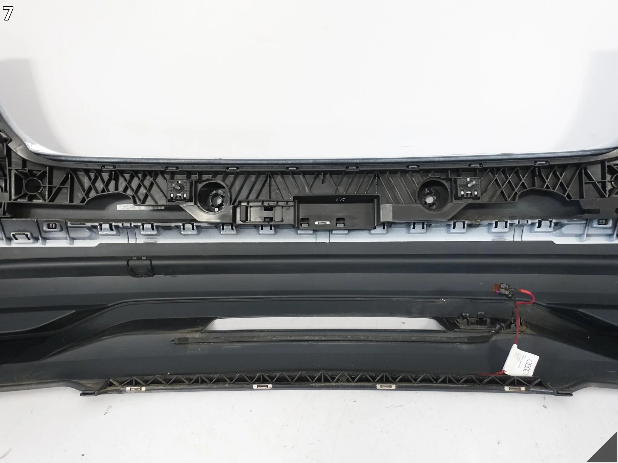 AUDI Q3 83A F3 18-25 ZDERZAK SPOILER BASIS TYŁ 4XPDC DEMONTAŻ 24KM LS9R S9R 4f56aa58a78d0b6243d1b09c3c3bd50e