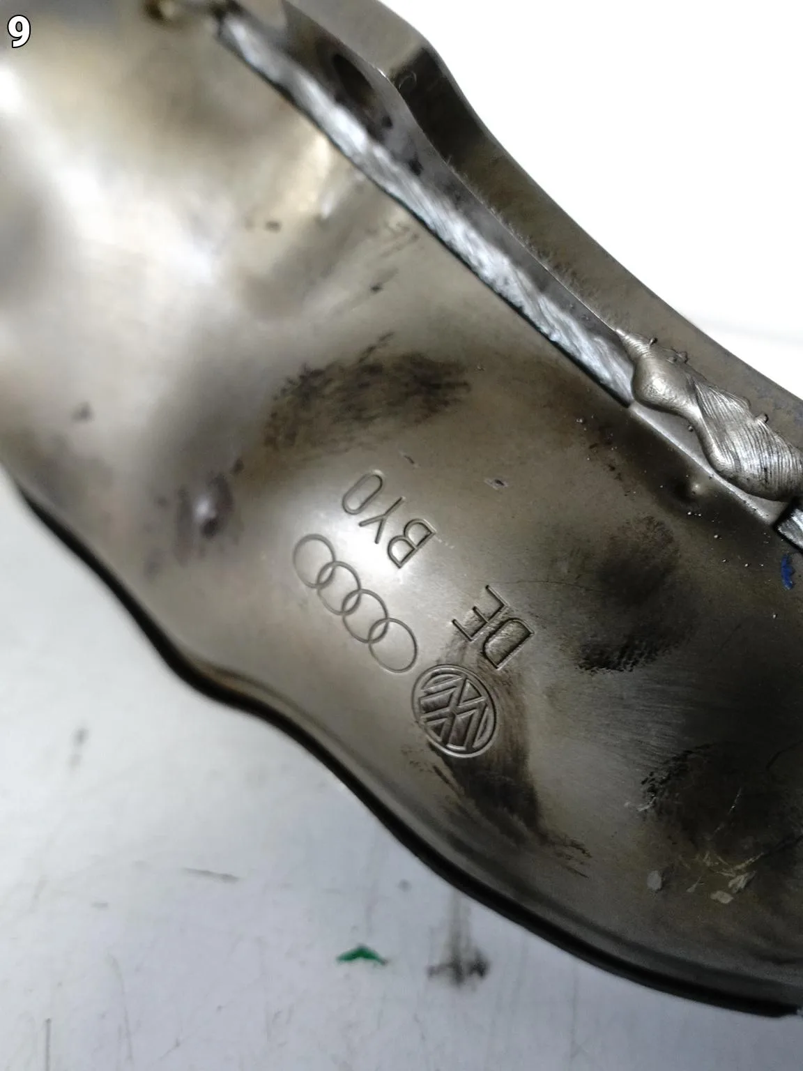 AUDI A6 S6 RS6 4G0 A7 S7 RS7 4G8 C7 A8 4H0 D4 TURBOSPRĘŻARKA PRAWA 4.0 TFSI 4a76f72a37f378a9b29e29ac55b50611