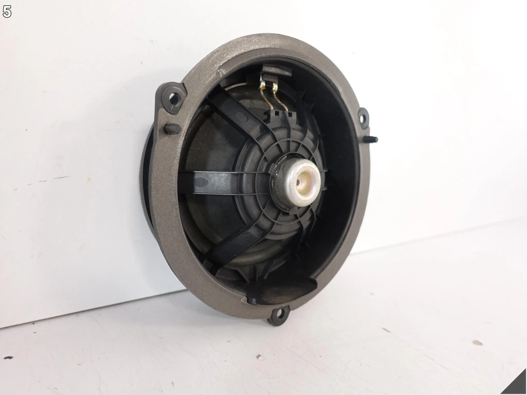 AUDI A7 S7 RS7 4G8 A6 S6 RS6 4G0 10-18 GŁOŚNIK ŚREDNIOTONOWY DRZWI TYŁ L=R 4d752e7f4743cfcd73c596dd4bdedfc7