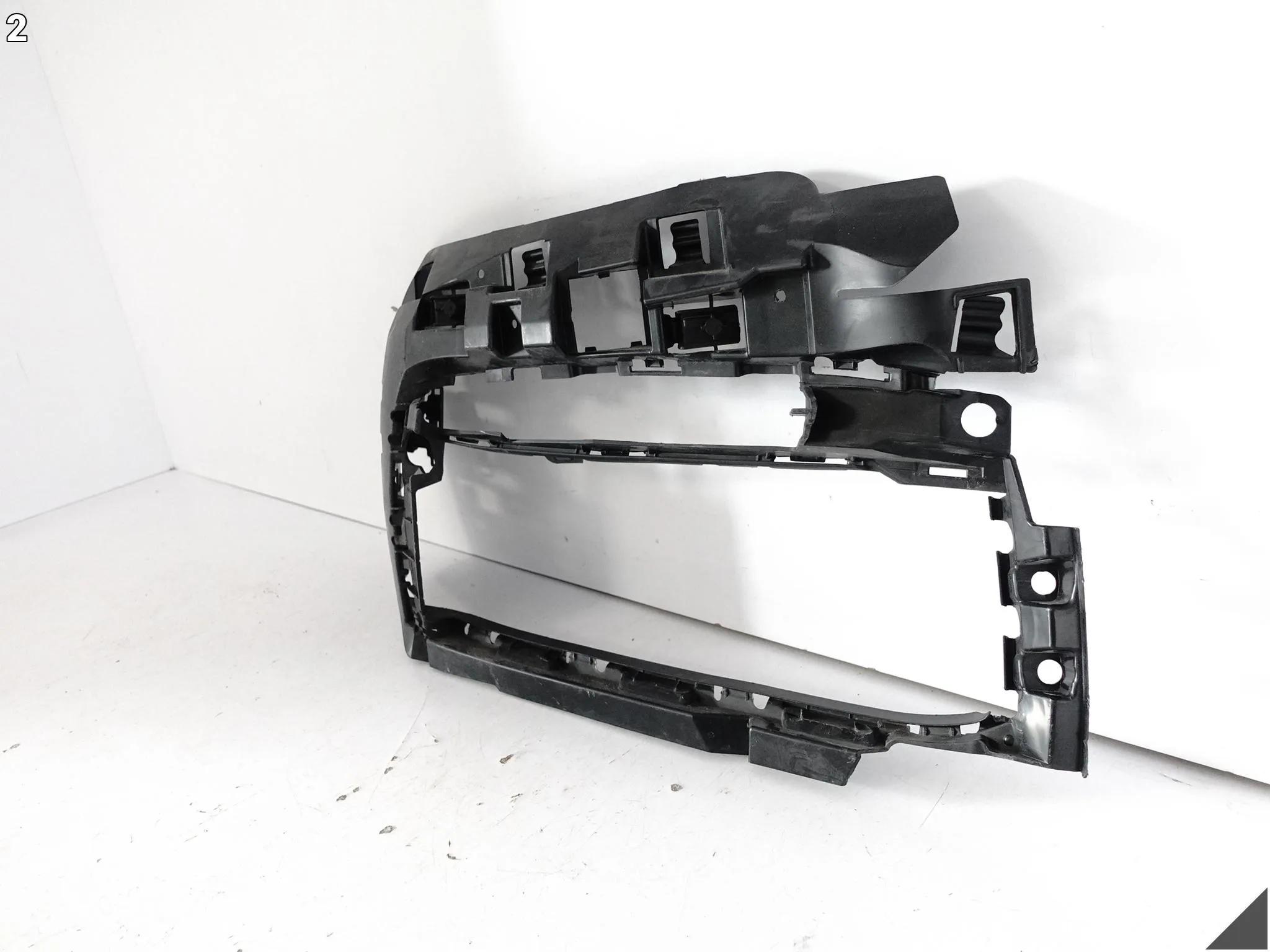 PORSCHE 911 992 19-24 KRATKA WLOT ŚLIZG MOCOWANIE W ZDERZAK PRAWA PRZÓD 061317e3bafe8a3b75a7c49474ee7057
