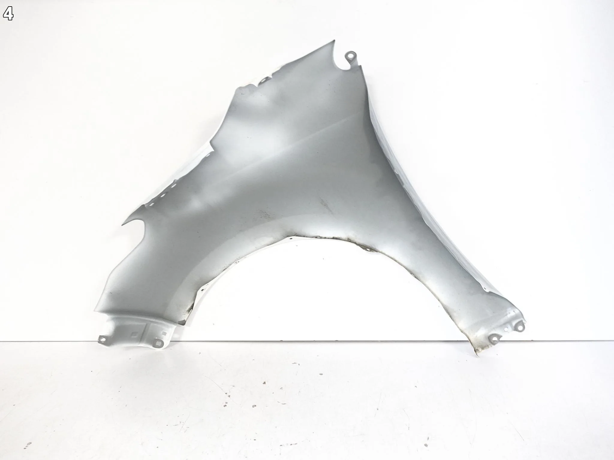 TOYOTA YARIS IV 4 XP210 GR 20- BŁOTNIK FENDER PRAWY PRZÓD e818dedd56746daf67517d09fc6ccaca