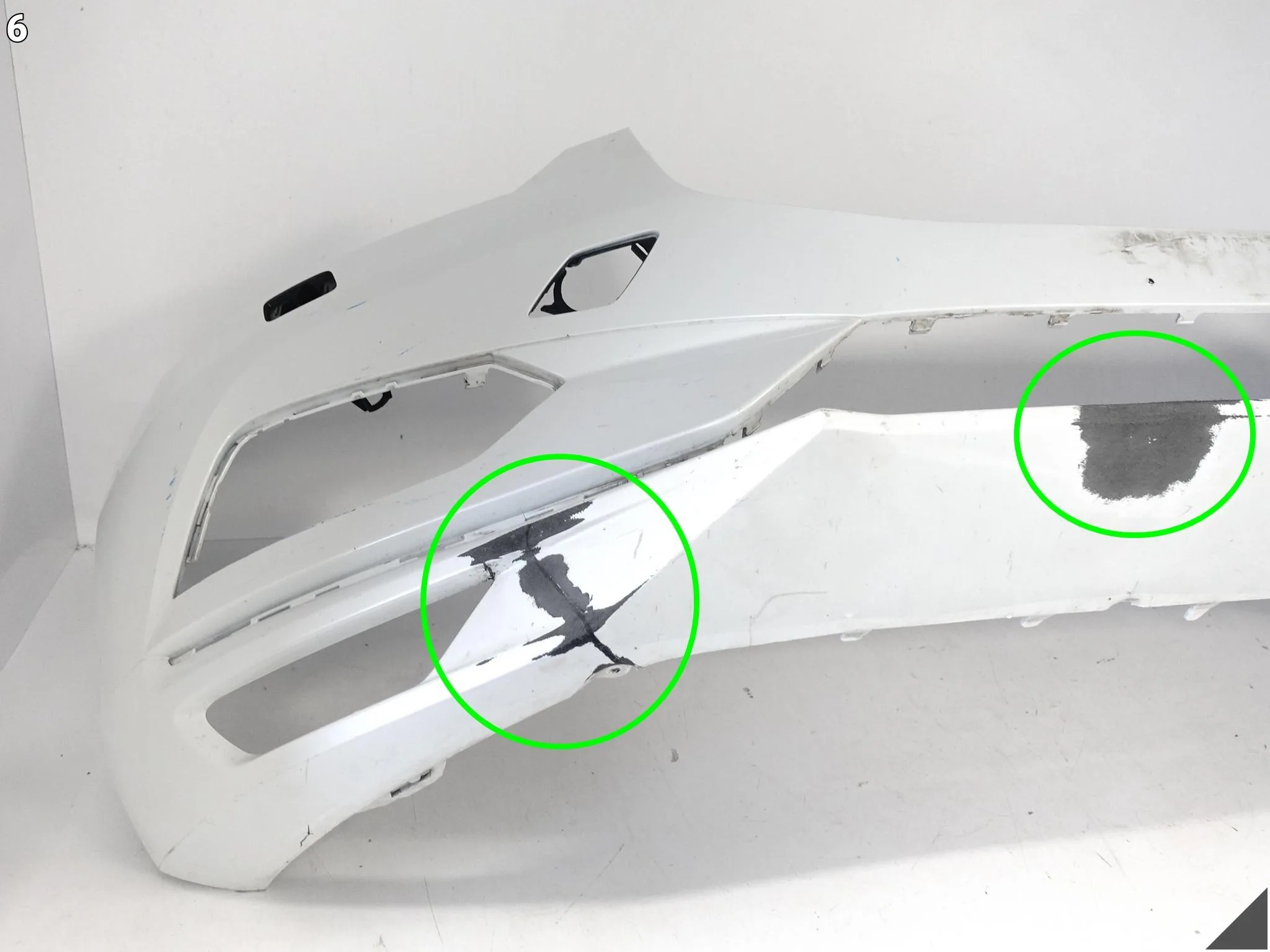 VOLVO XC60 II (2 GENERACJA) 17-21 ZDERZAK BUMPER PRZÓD (SPRYSKI) USZKODZONY a1ac9d1c44d58844e2ce2aef77f0e135
