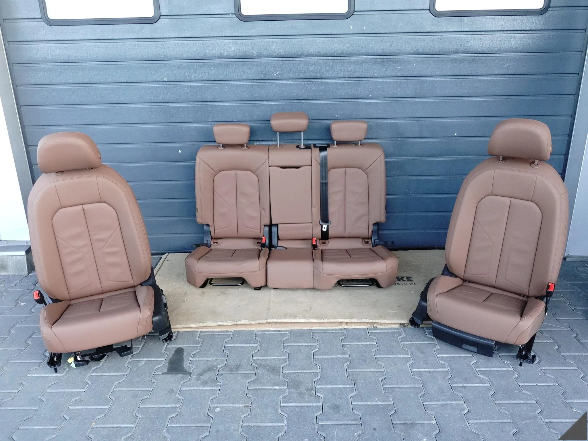 AUDI Q3 83A F3 18-25 KOMPLET FOTELI KANAPA PRZÓD TYŁ SKÓRA OKAPI BRAUN 758fe0295922ca8229b9a9157400bb0b