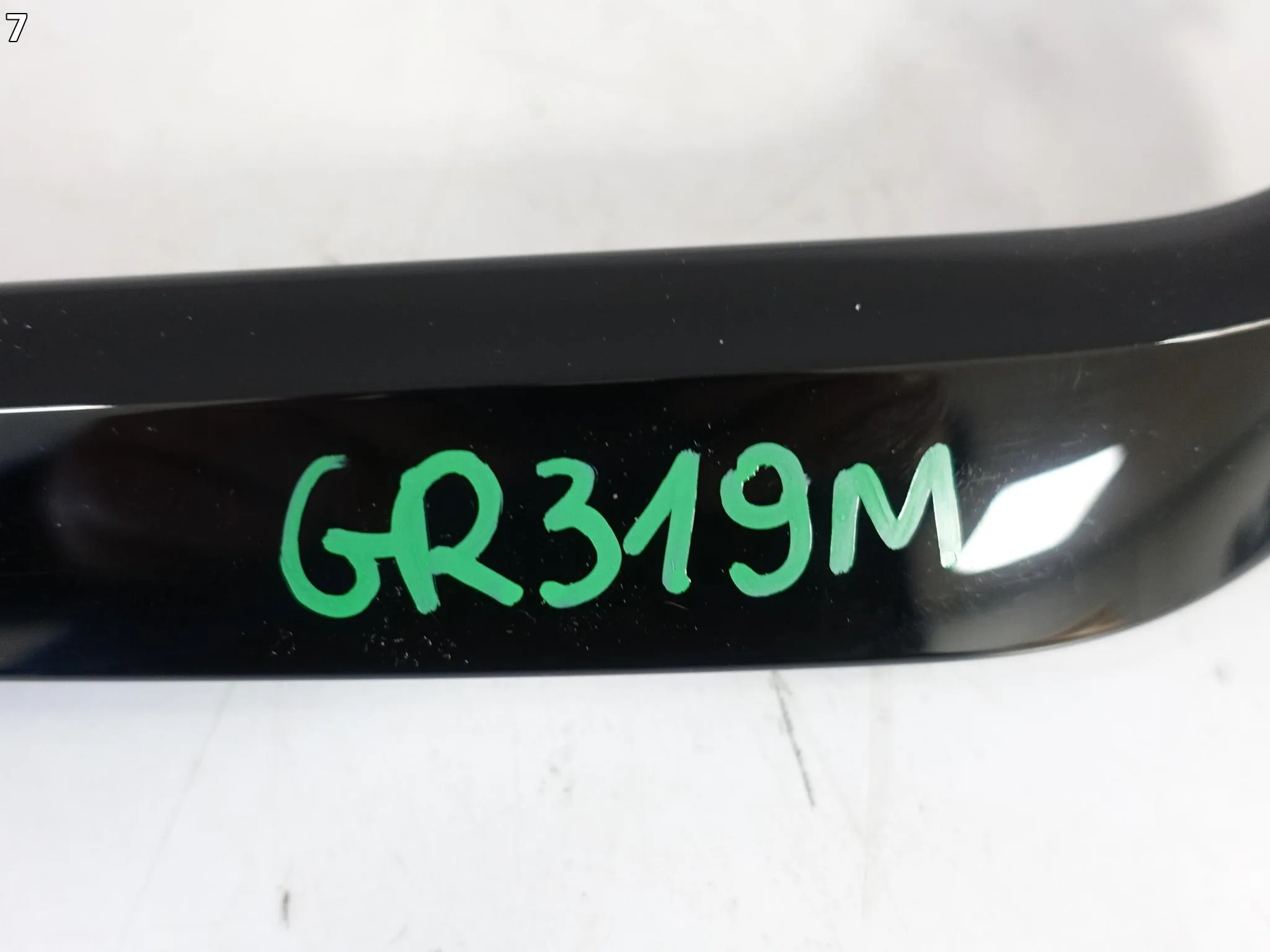 BMW 5 G30 G31 M-PAKIET 17-20 LISTWA NAKŁADKA OZDOBNA W ZDERZAK PRZÓD PRAWA 7b0a016e902b3234f9341c48acbc2eb1