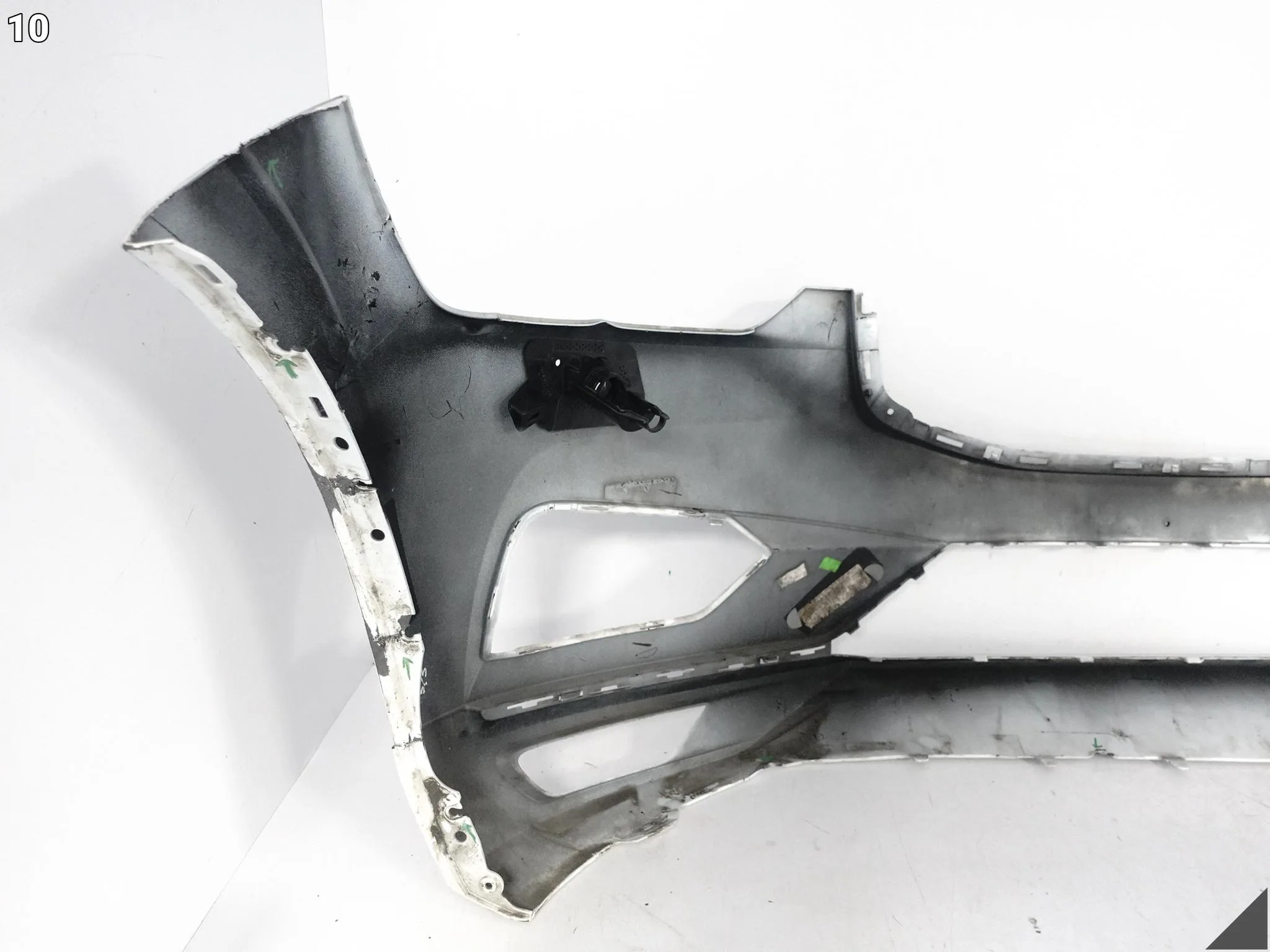 VOLVO XC60 II (2 GENERACJA) 17-21 ZDERZAK BUMPER PRZÓD (SPRYSKI) USZKODZONY 3a8bbff1c8d3dc9b9229483a4aa23e0b