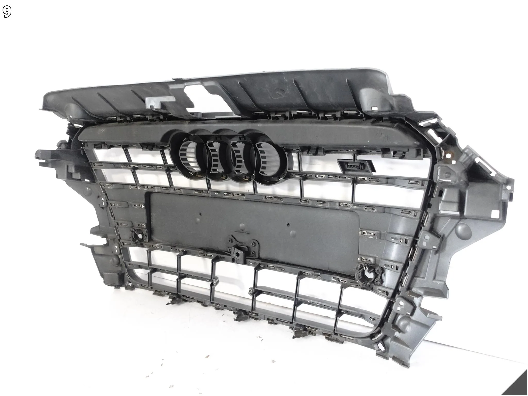 AUDI S3 8V3 8V0 13-16 ZDERZAK GRILL CHROM ATRAPA PRZÓD (PDC/ACC) e73926fde4627f63b4448319230090f2