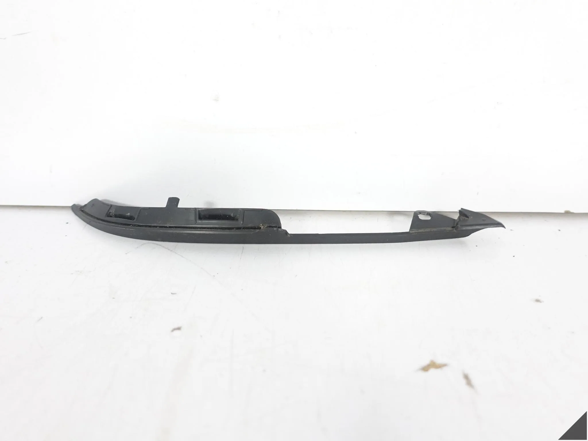RENAULT KADJAR 15- LISTWA WYKOŃCZENIOWA SPOILER LOTKA LEWA TYŁ 13b3631d22e718ce3f0f533c10a72176