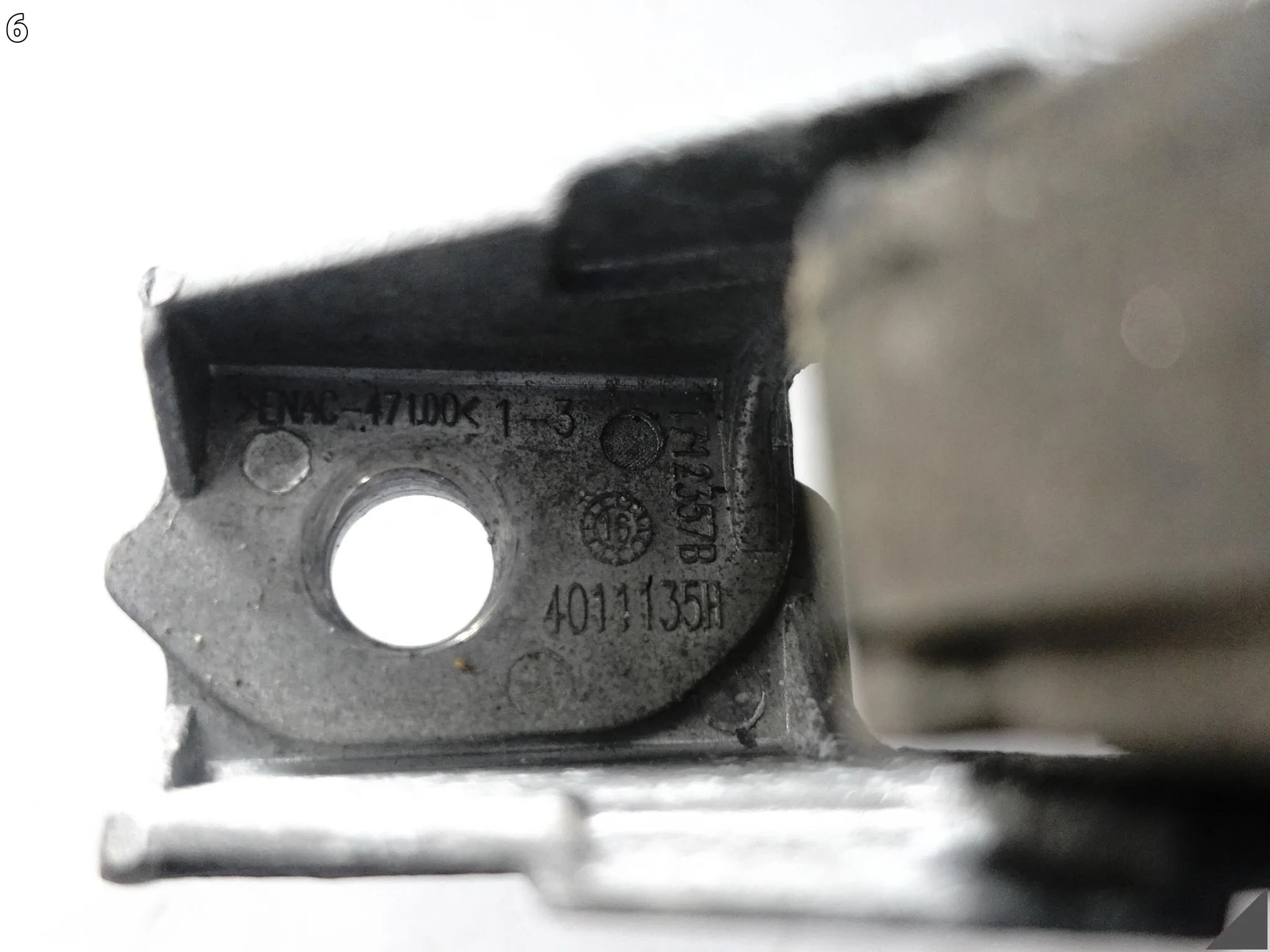 AUDI A7 4G8 A6 4G0 C7 10-18 TŁUMIK WYDECH UKŁAD WYDECHOWY PRAWY TYŁ 2.0TFSI 3d6b45aedbeab35f4c4405c8bdfb9401