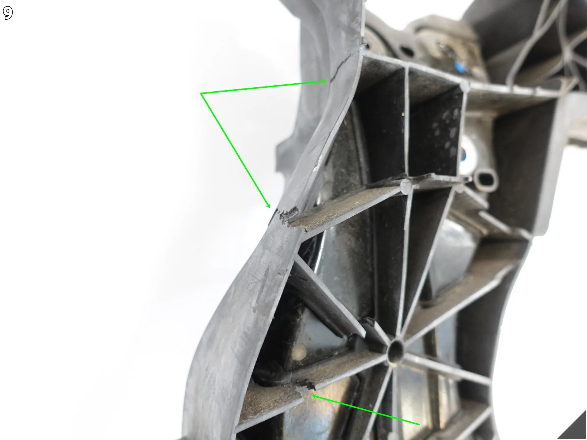 AUDI Q5 II 80A FY LIFT 17-25 WZMOCNIENIE WSPORNIK RAMKA PAS PRZEDNI 70c844beab4ac829030d12456830a345