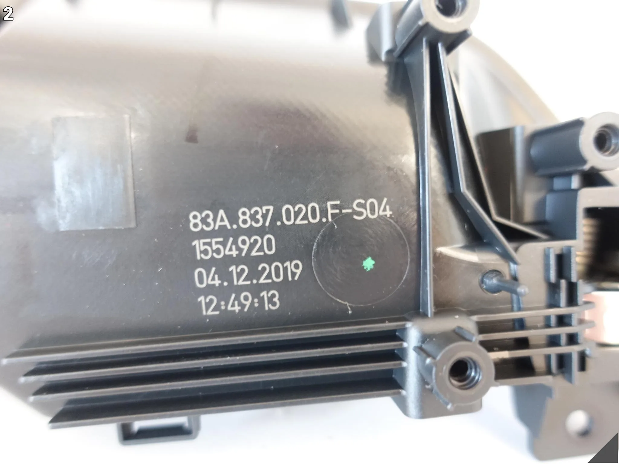 AUDI Q3 83A F3 18-25 KLAMKA WEWNĘTRZNA DRZWI TYŁ PRAWA CHROM 83A837020F cf7f758a75e34baacf38ad4a5071cf50