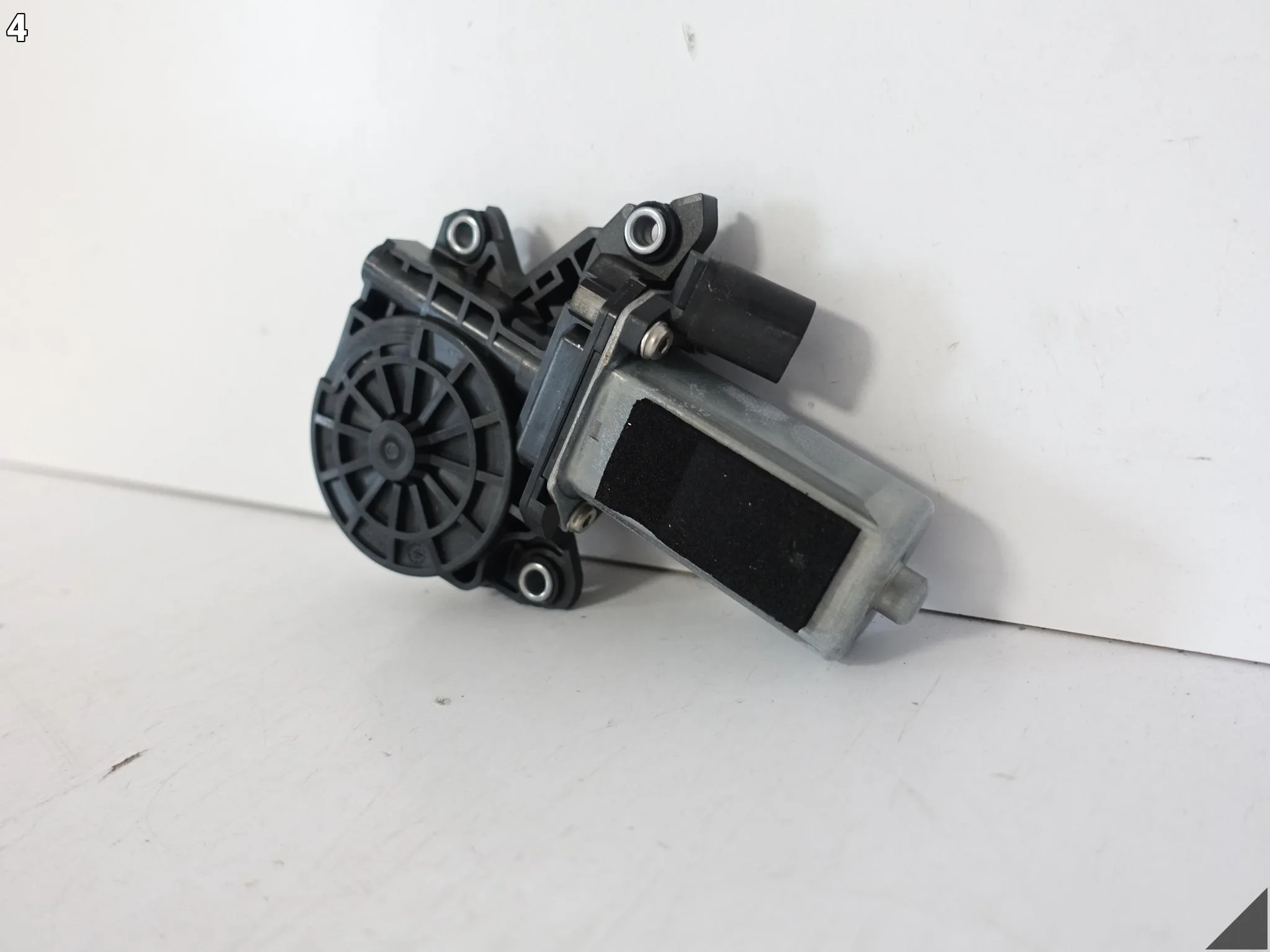 AUDI A7 S7 RS7 4G8 C7 10-18 SILNICZEK DOCIĄGU DRZWI PRAWY TYŁ 4G8839004 5987cf093f59335f11ccefbcd685dd47