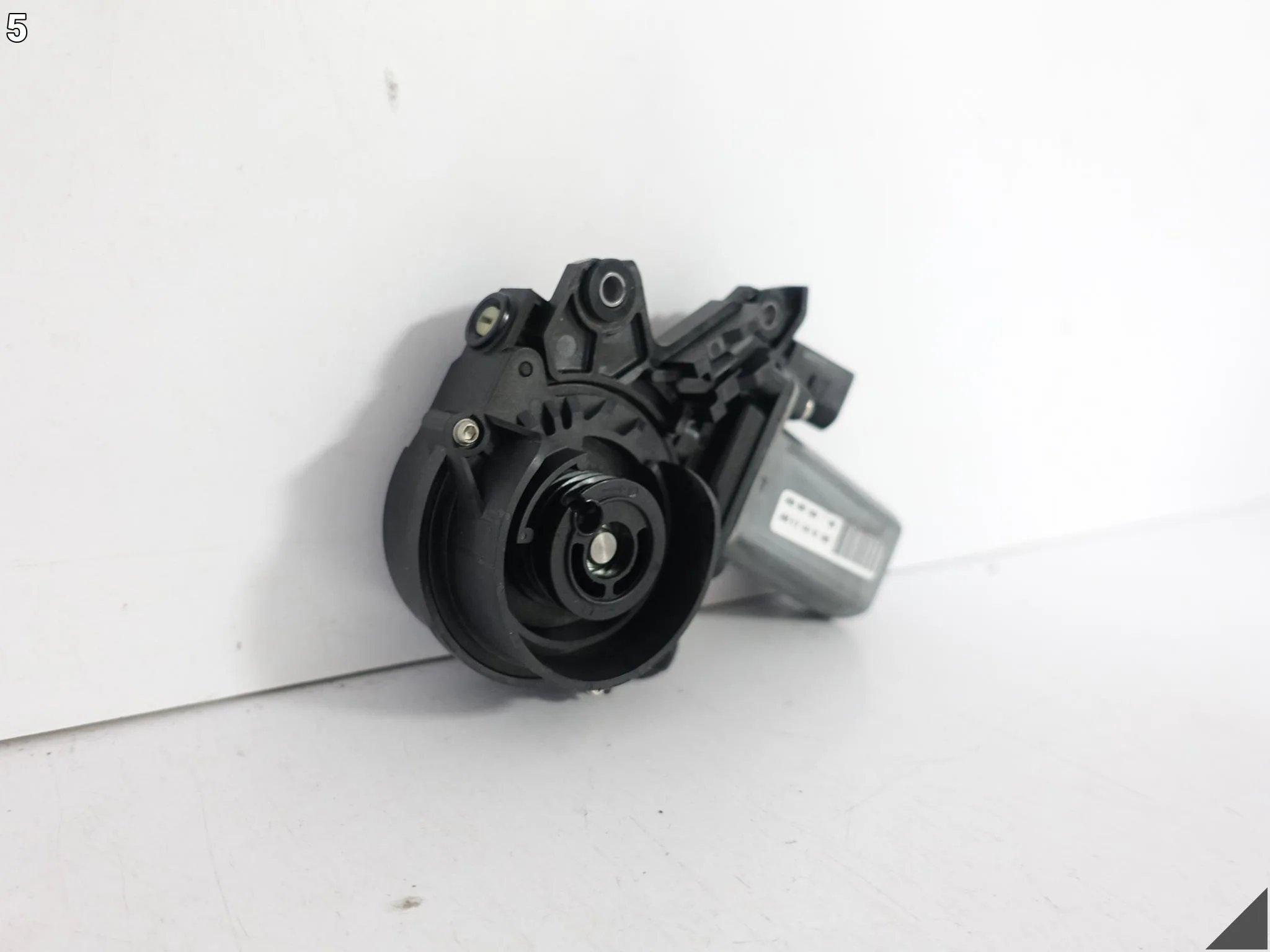 AUDI A7 S7 RS7 4G8 C7 10-18 SILNICZEK DOCIĄGU DRZWI PRAWY PRZÓD 4G8837004 114925ab4ae0b7d85f313f882d291e75