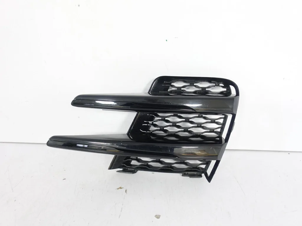RANGE ROVER VELAR L560 17- KRATKA ATRAPA WLOT LISTWA W ZDERZAK PRZÓD PRAWA 5610cd6212a56048e92332040fd05a9f