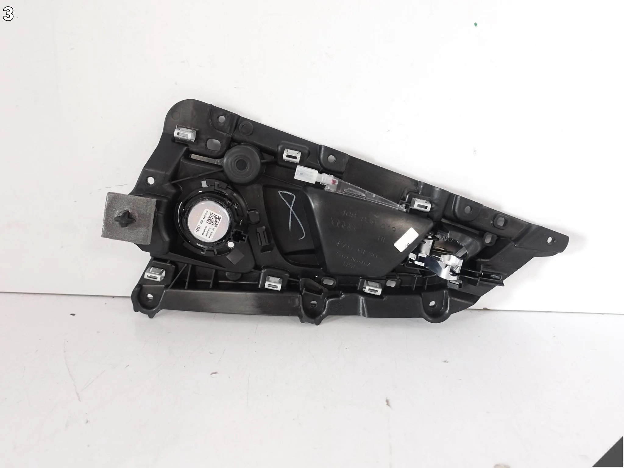 AUDI A7 S7 RS7 C7 4G8 10-18 KLAMKA DRZWI UCHWYT MECHANIZM LEWA TYŁ CHROM 061788519fd3d57a211910abe4ebb3aa