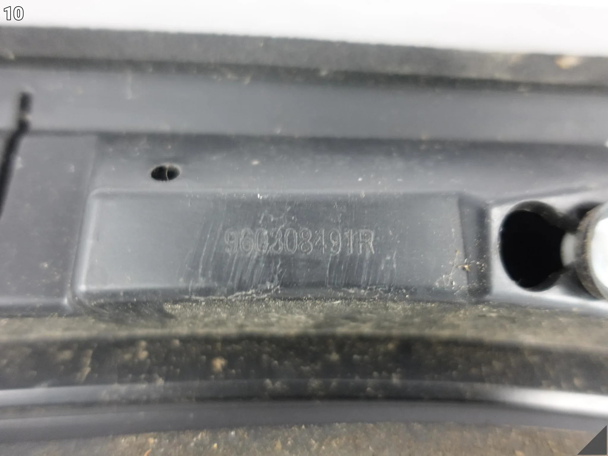 RENAULT KADJAR 15- SPOILER LOTKA DASZEK KLAPA POKRYWA BAGAŻNIKA efc240a63b51db9a8f01b26006fff817