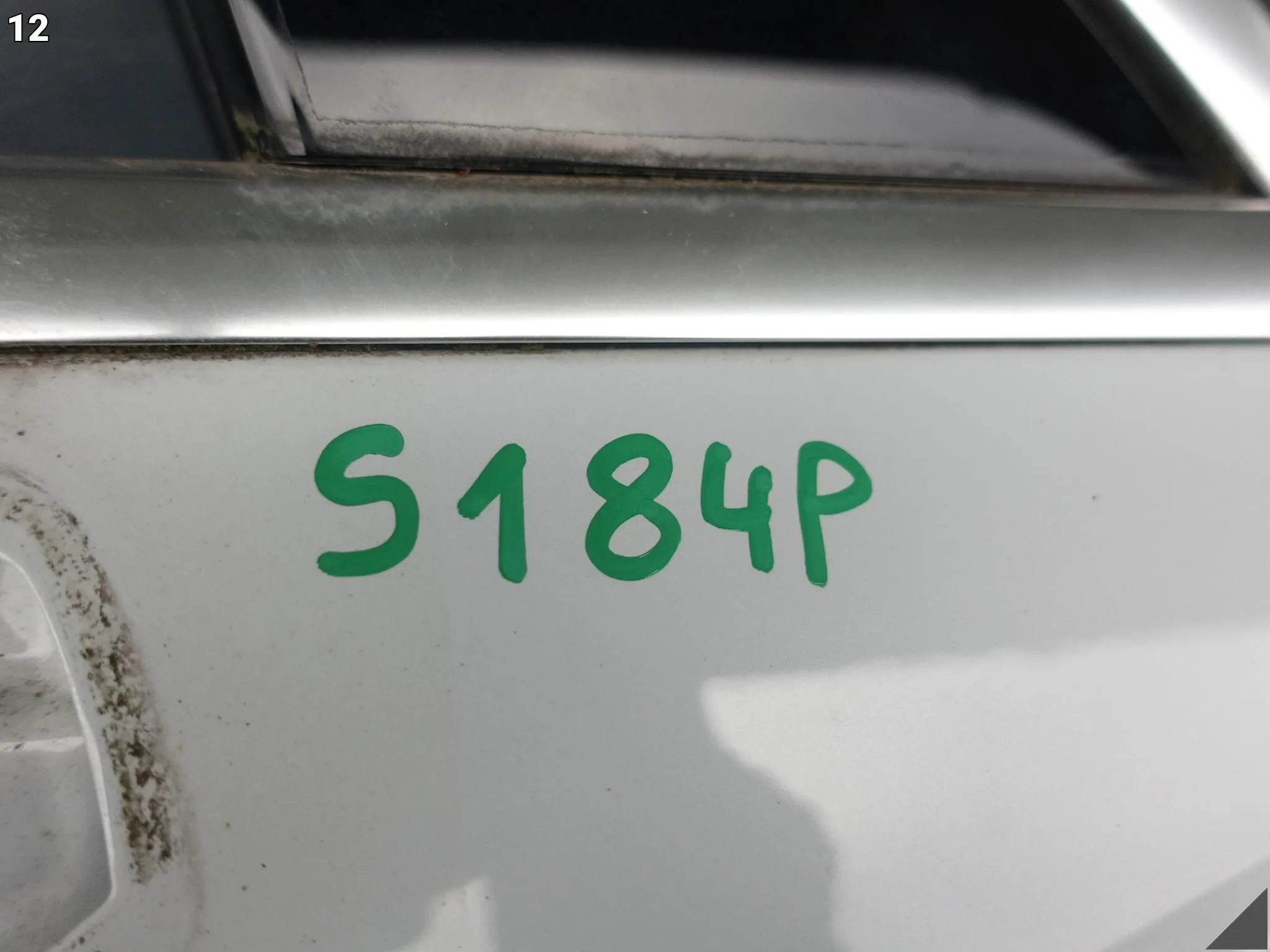 AUDI Q3 83A F3 SUV 18-25 DRZWI PRZÓD PRAWE SZYBA WIĄZKA DEMONTAŻ LS9R S9R 4bd86851e28fafe20803ebcf5fcc8bd4