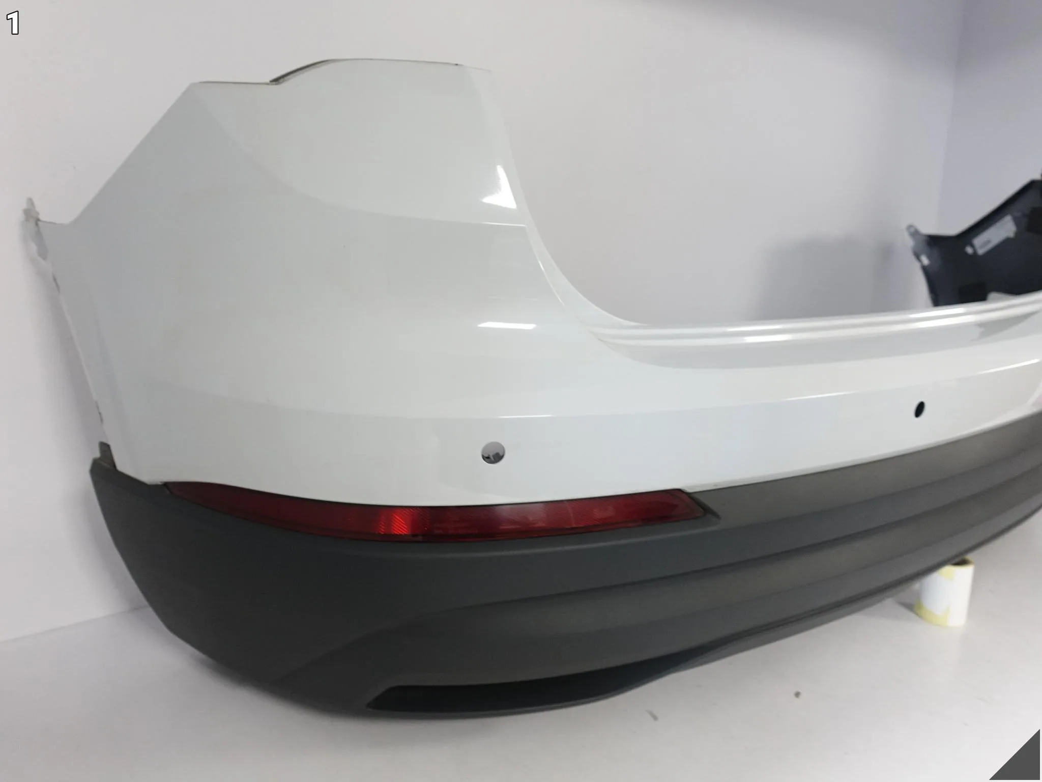 AUDI Q3 83A F3 18-25 ZDERZAK SPOILER BASIS TYŁ 4XPDC DEMONTAŻ 24KM LS9R S9R c201042db3f8f90cc150a03852e92e60