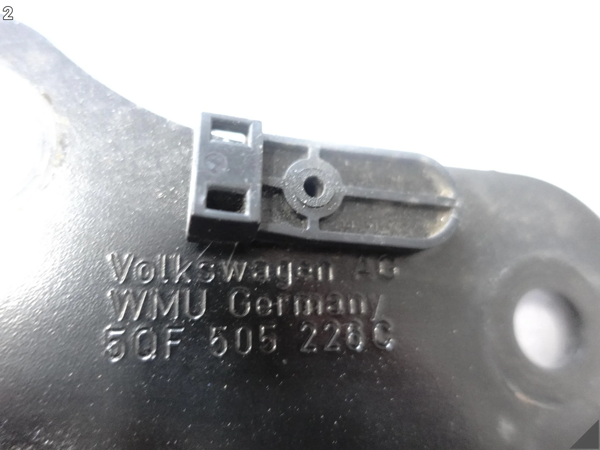 AUDI Q3 83A F3 18-25 WAHACZ WZDŁUŻNY ZAWIESZENIE TYŁ PRAWY 24KM 8209a50e3042a0b407f30a8948ada5dc
