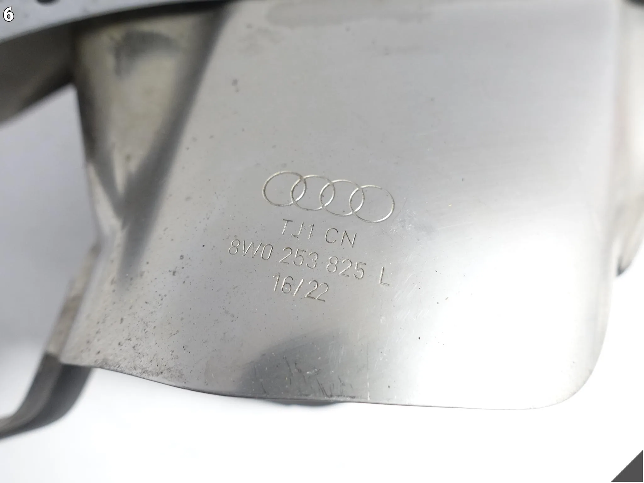 AUDI A4 8W0 LIFT A5 8W6 B9 19-24 KOŃCÓWKA WYDECHU LEWA 8W0253825L 175bfc333aee99a6fbb540a776aea261