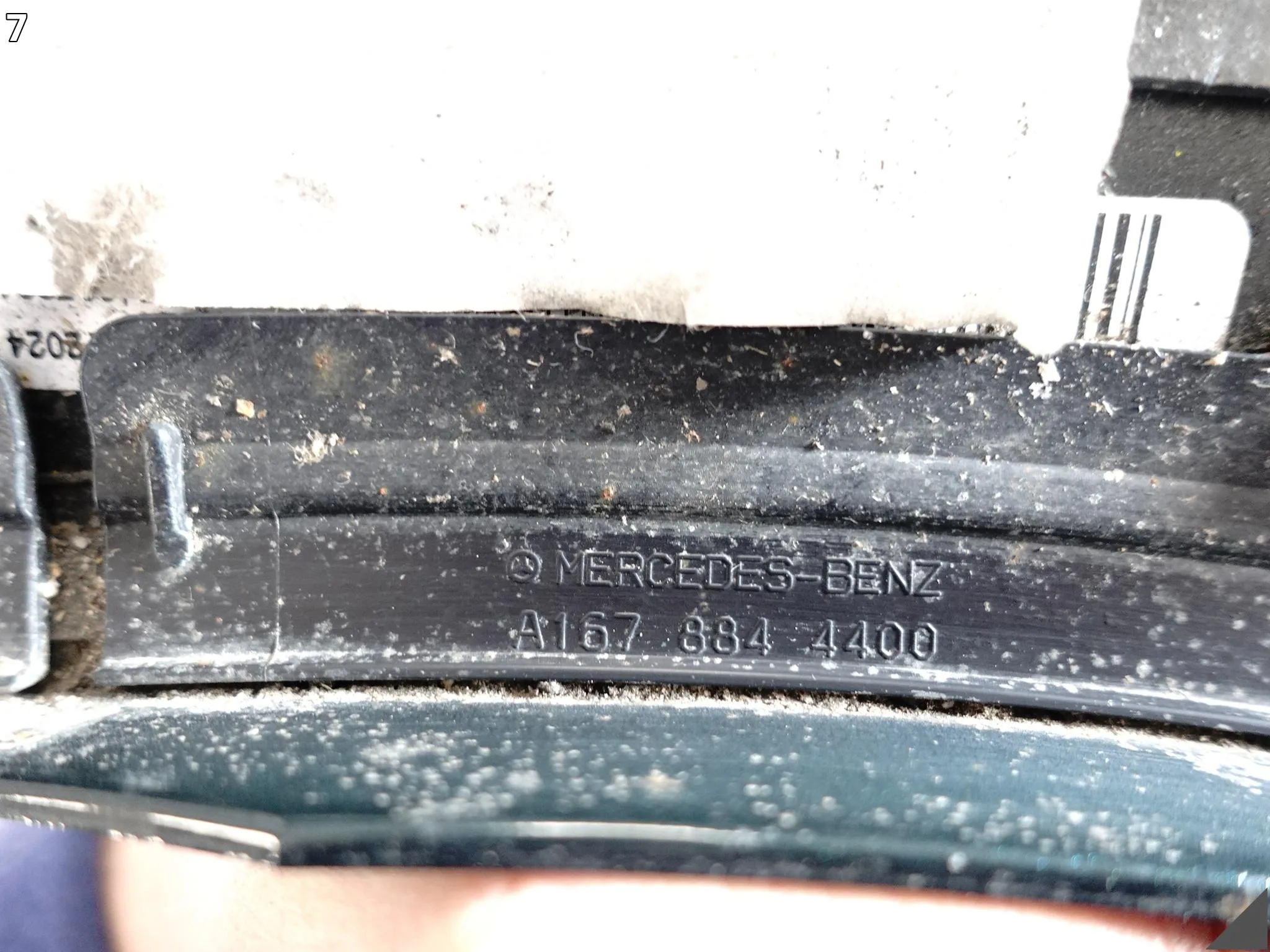 MERCEDES GLE W167 V167 C167 AMG 19- LISTWA NAKŁADKA NA BŁOTNIK PRAWA PRZÓD fec106e82affb05d64c3d4a3d478e4d8