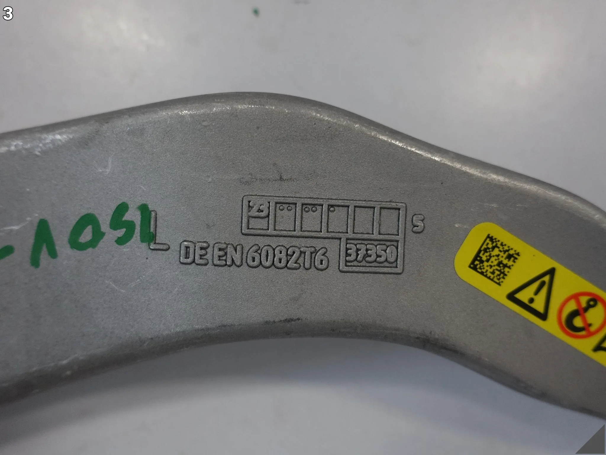 BMW 8 G14 G15 G16 18- WAHACZ ROZPRĘŻNY Z PODUSZKĄ PRZÓD LEWY ORYGINALNY b9e3bcb6ae48f424ba83f738d38d1b1f