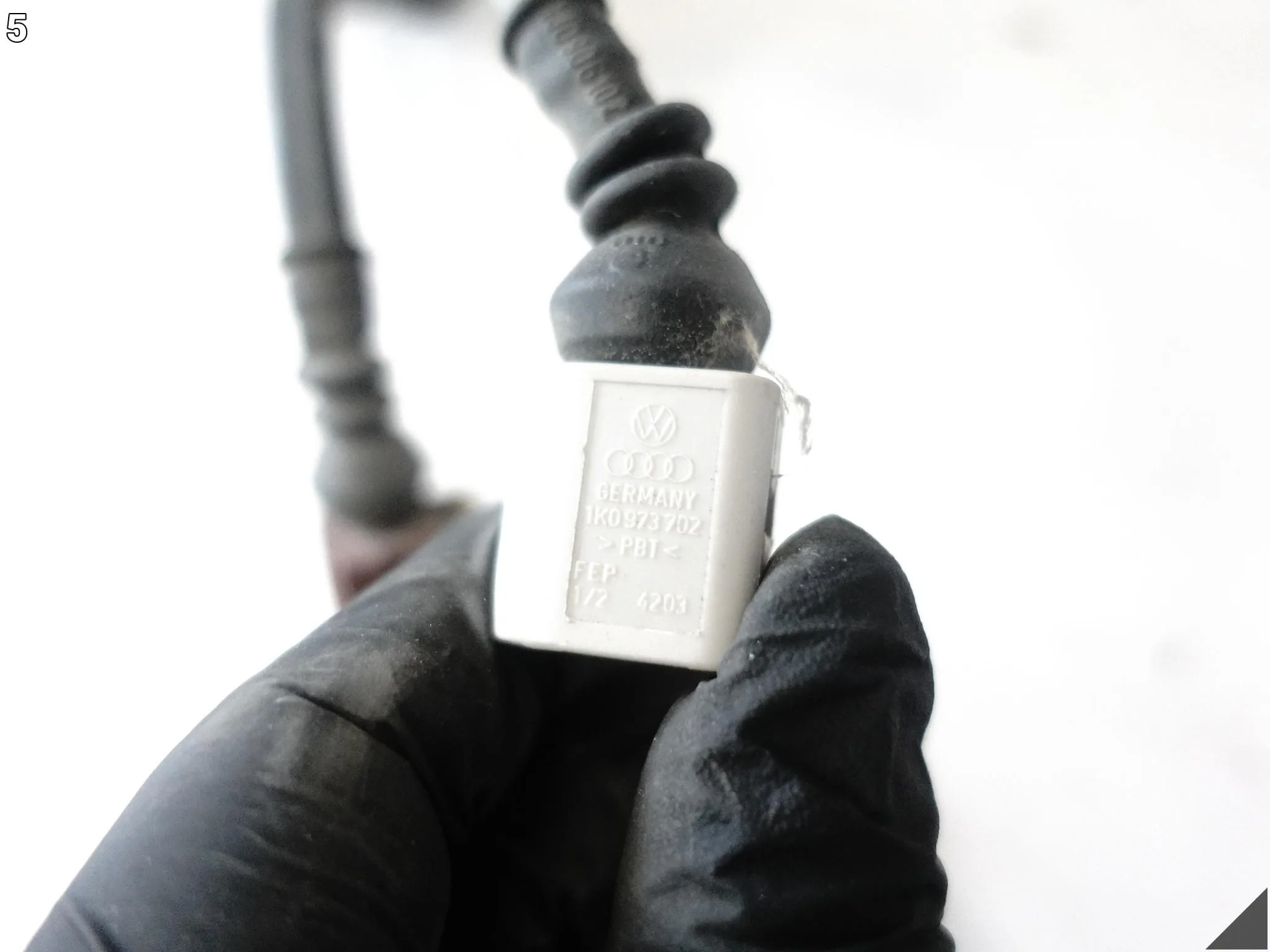 AUDI A7 4G8 C7 14-18 LIFT WIĄZKA INSTALACJA AMORTYZATORA ZAWIESZENIA TYŁ L 5525b20ea5c2e6ae8eb731a2066acd7a