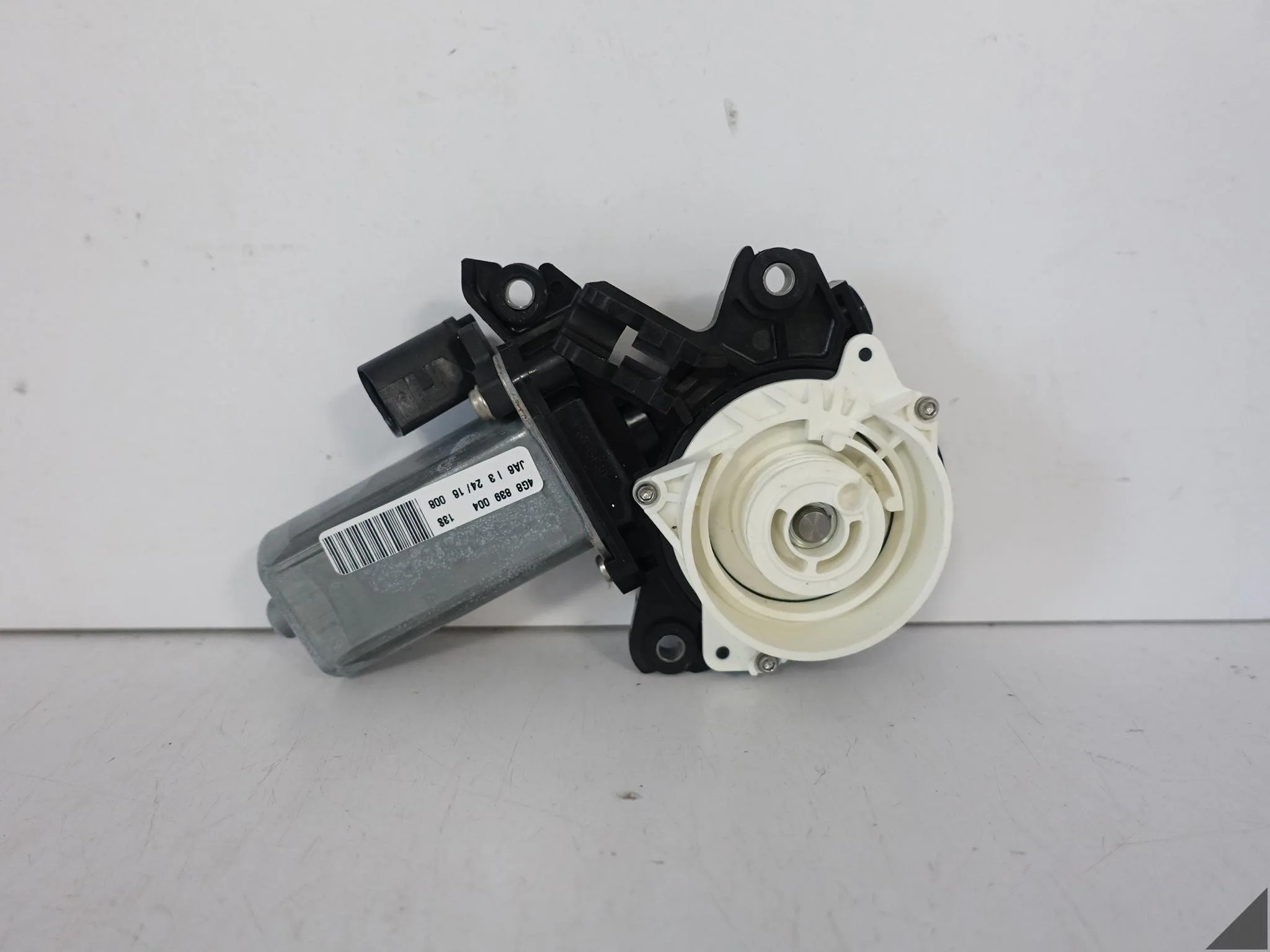 AUDI A7 S7 RS7 4G8 C7 10-18 SILNICZEK DOCIĄGU DRZWI PRAWY TYŁ 4G8839004 820d1853ddec08ae27ad6af0abad9802