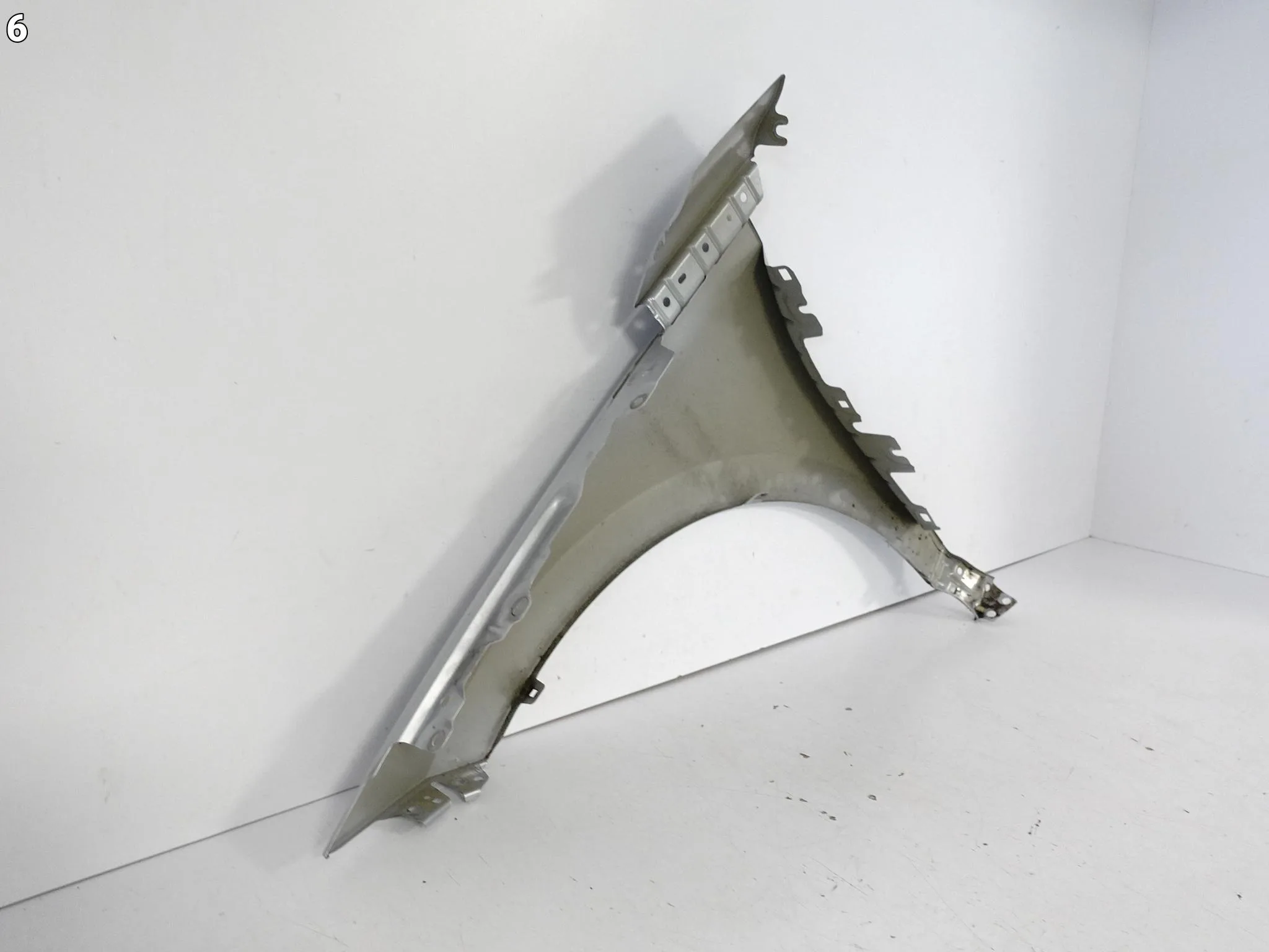 SKODA ENYAQ iV 5LA ELECTRIC 20- BŁOTNIK FENDER PRAWY PRZÓD B.ŁADNY 9ba259796f48d56f4392763dc005d2f8