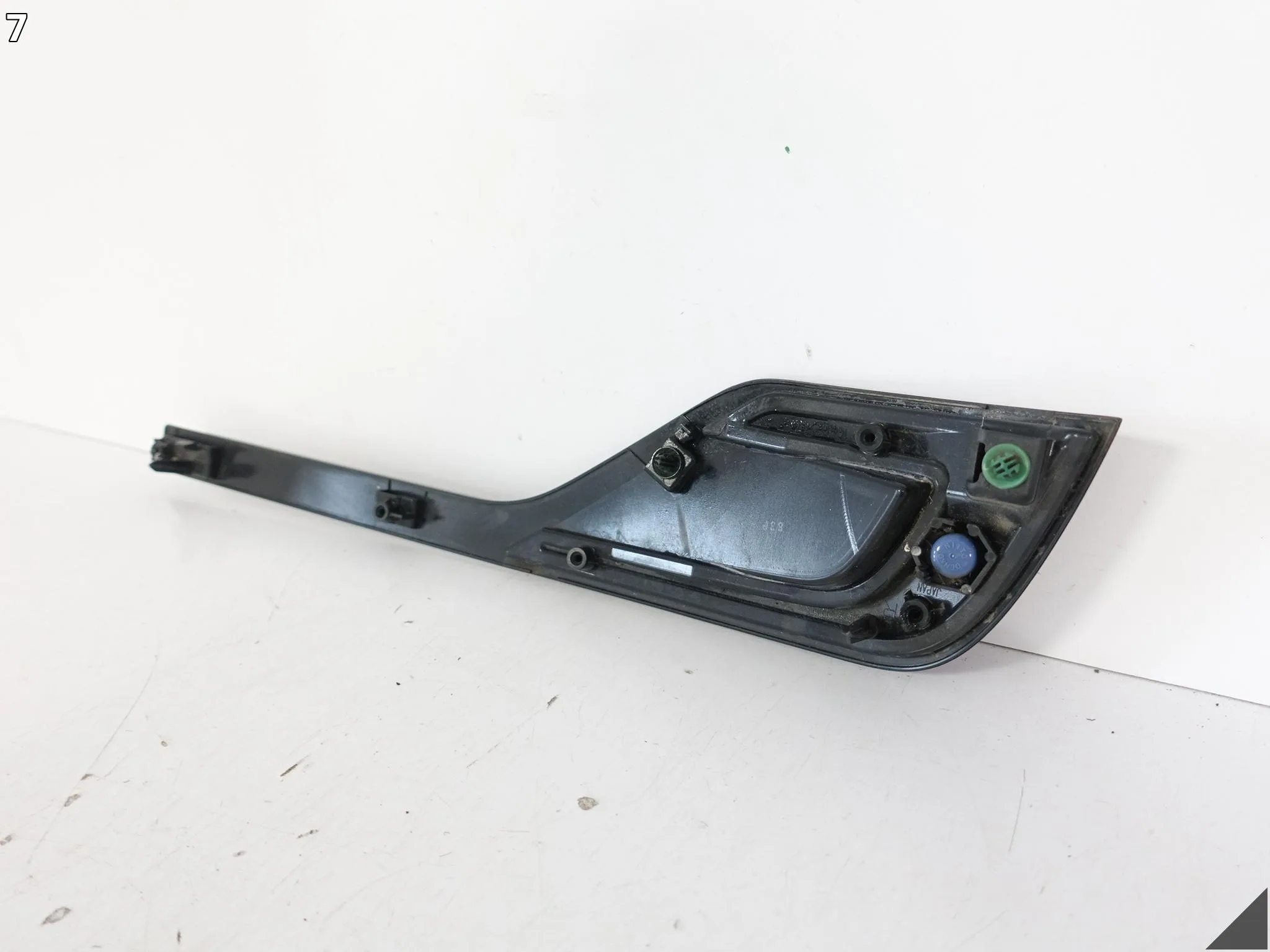 MITSUBISHI ASX I 1 LIFT 16-19 KRATKA ATRAPA + ODBLASK W ZDERZAK TYŁ PRAWA e5c1091fcb7aa85be31e1869a36ed6eb