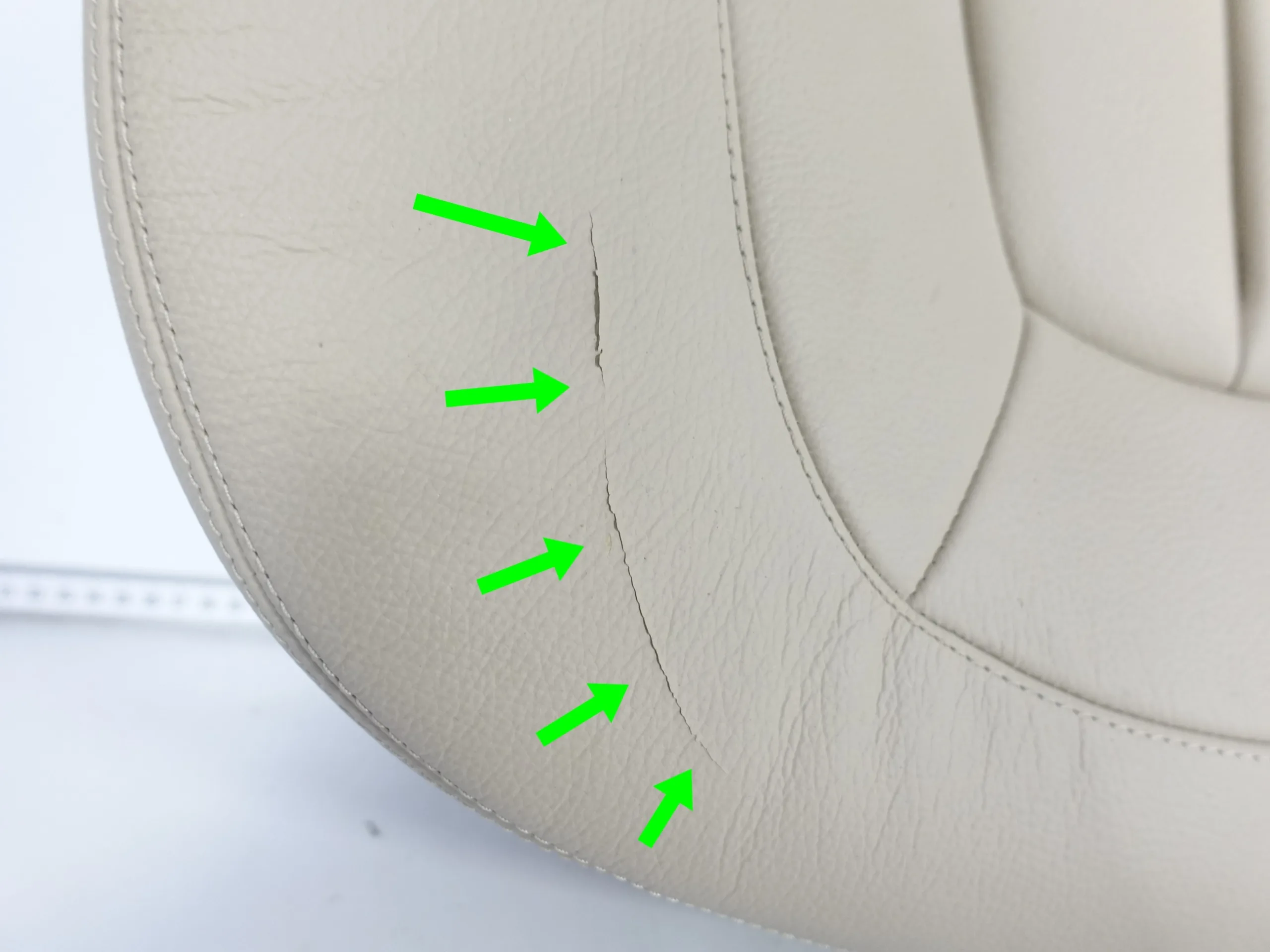 MERCEDES CLS C218 X218 FOTELE KANAPA WNĘTRZE SKÓRA c59ff280f3841f6f70205487a5c928f1