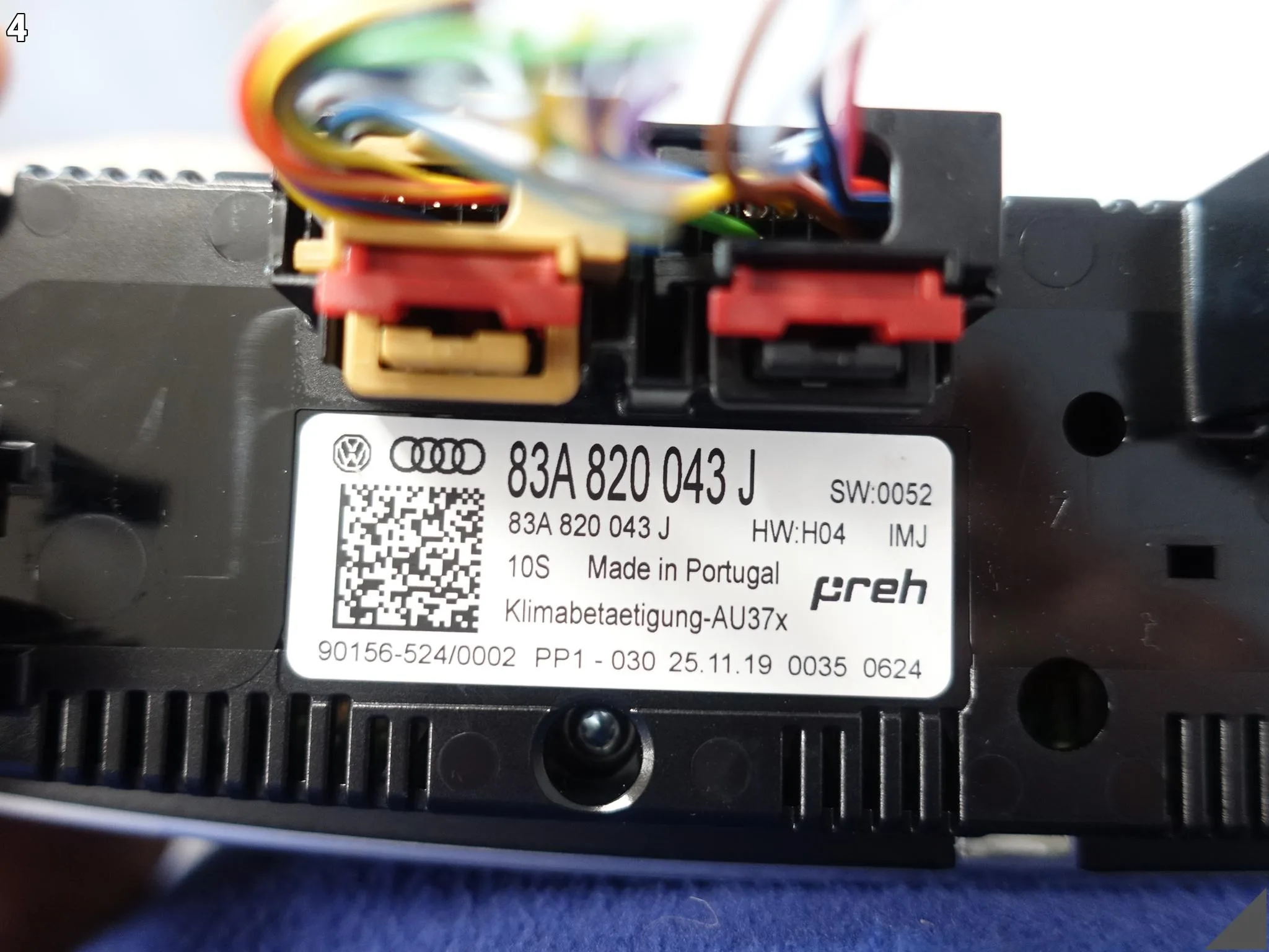 AUDI Q3 83A F3 A1 82A PANEL STEROWANIA WYŚWIETLACZ KLIMATYZACJI PRZÓD IMJ ba23fa082e53a803f66debb549006c27
