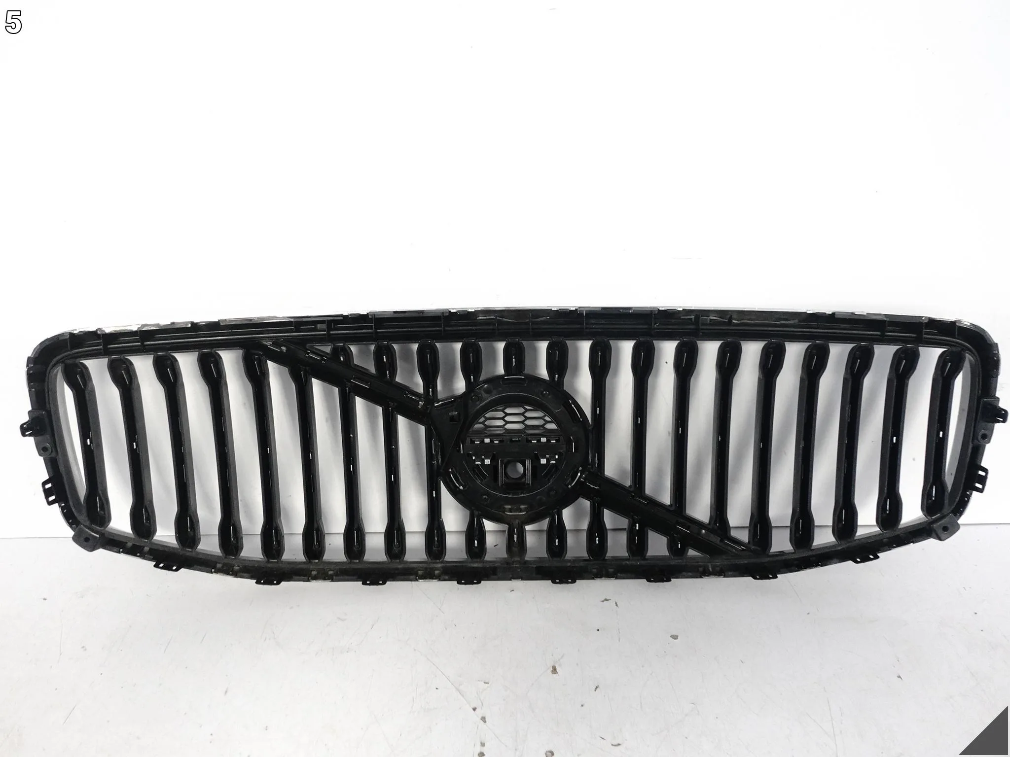 VOLVO XC60 II (2 GENERACJA) 17-21 ZDERZAK GRILL ATRAPA CHŁODNICY PRZÓD 0bd1745f2a7f241d1e467b52cb07c284