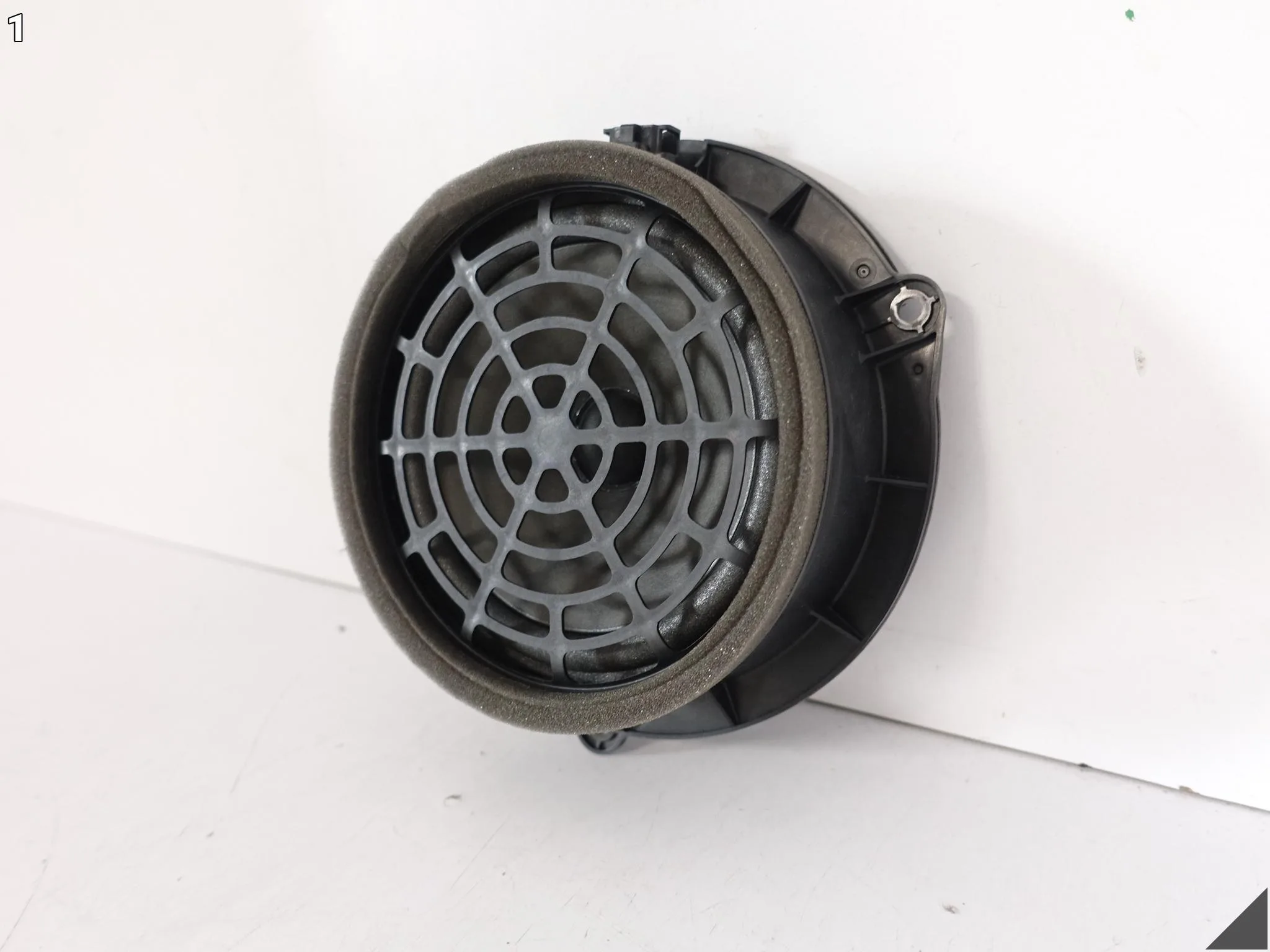 AUDI A7 S7 RS7 4G8 A6 S6 RS6 4G0 10-18 GŁOŚNIK ŚREDNIOTONOWY DRZWI TYŁ L=R 3d8a5980ba8863cdd0e4cc27765dbdc7