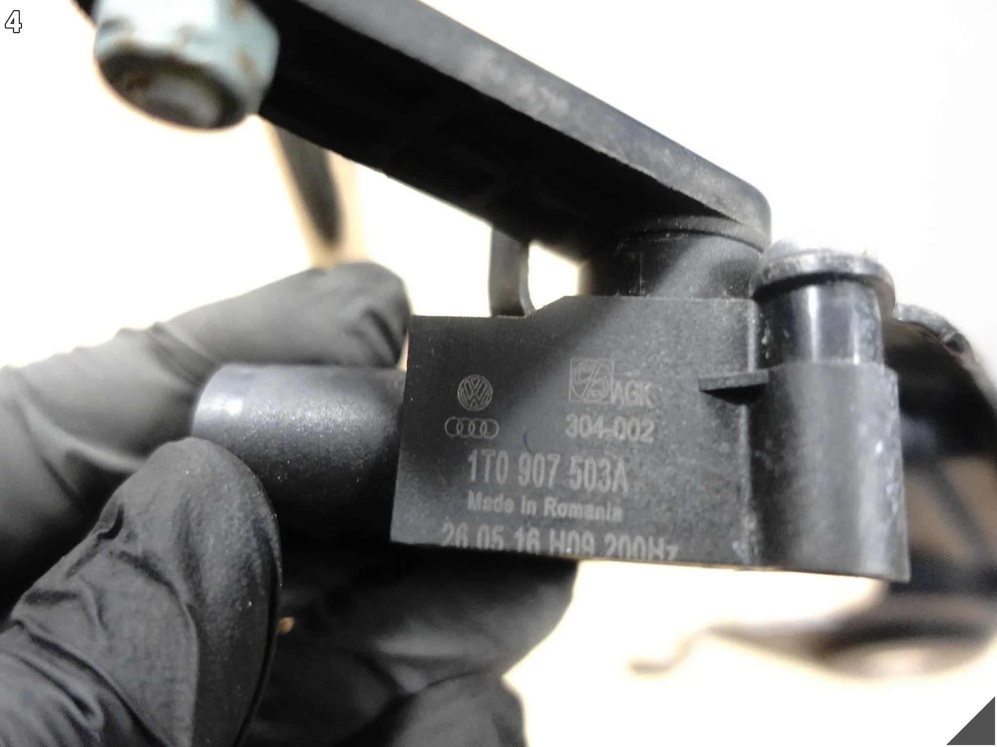AUDI A7 S7 RS7 4G8 A6 S6 RS6 4G0 Q5 SQ5 8R0 CZUJNIK POZIOMOWANIA TYŁ LEWY e5a575502a6a0b36d65bfbe9b3f202d3