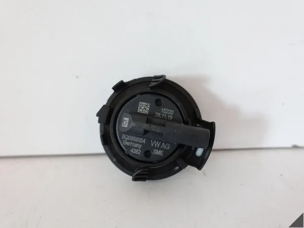 573eebee3ae21010660c31b865bd36b9