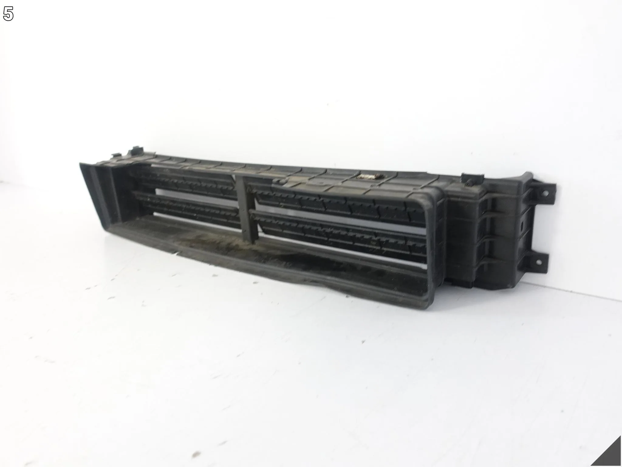 KIA SOUL EV III 3 19-22 KIEROWNICA ŻALUZJA PRZEWÓD WLOT POWIETRZA PRZÓD ee602accd1050dd5f8b1793b518fe149