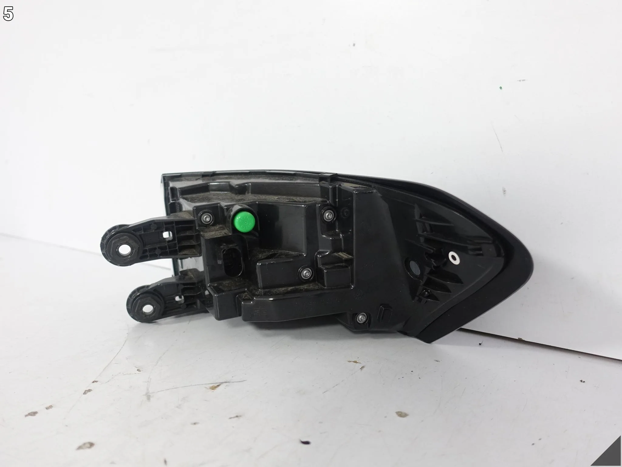 VW ID7 ID.7 14A 23- LAMPA LED TEIL LAMP W BŁOTNIK LEWA TYŁ 7b6d528826bbcc799b382be27192f55d
