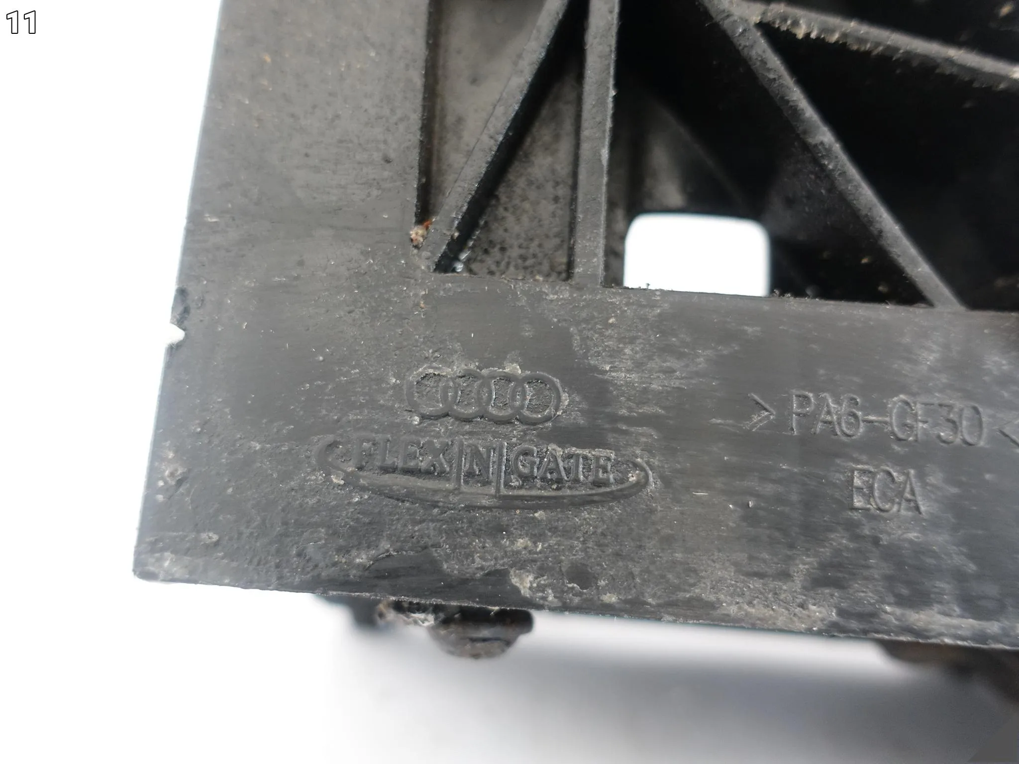 AUDI A6 4K0 A7 4K8 C8 LIFT 18-25 WZMOCNIENIE WSPORNIK PAS PRZEDNI 2,0 644b5ffe7e437c3c9662b17ec714fad4