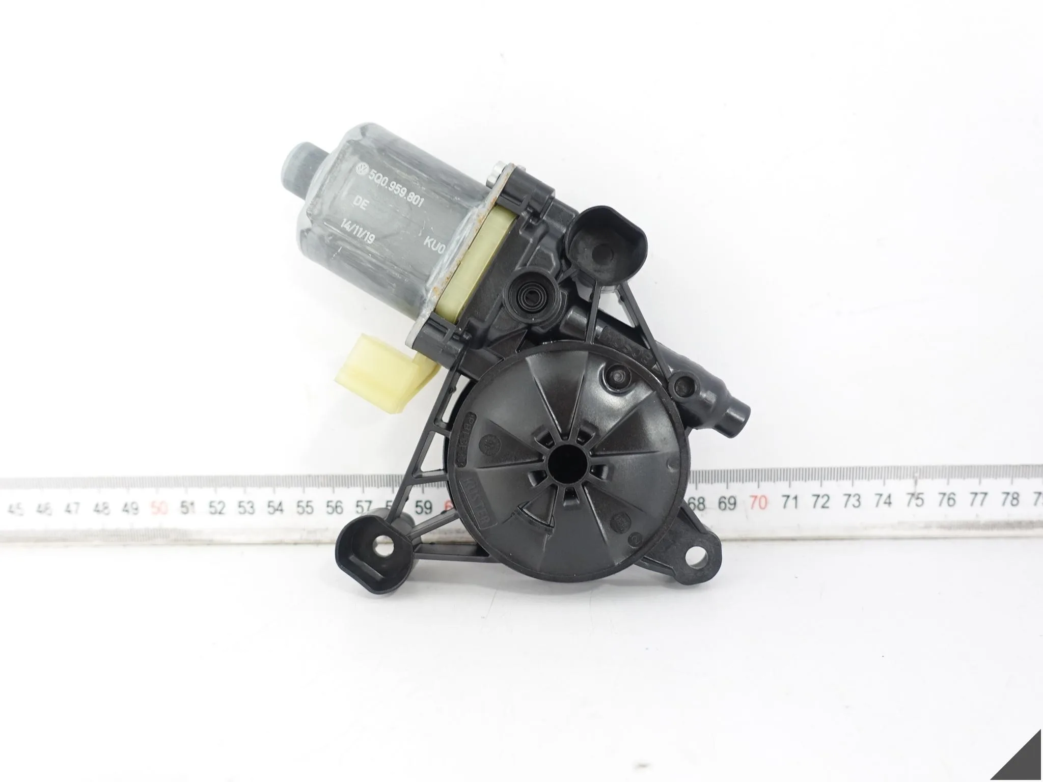 AUDI Q3 83A A3 S3 8V0 SKODA OCTAVIA 5E0 SILNICZEK PODNOSZENIA SZYBY DRZWI b1ea17453dd2e48a3b94e4510361be57