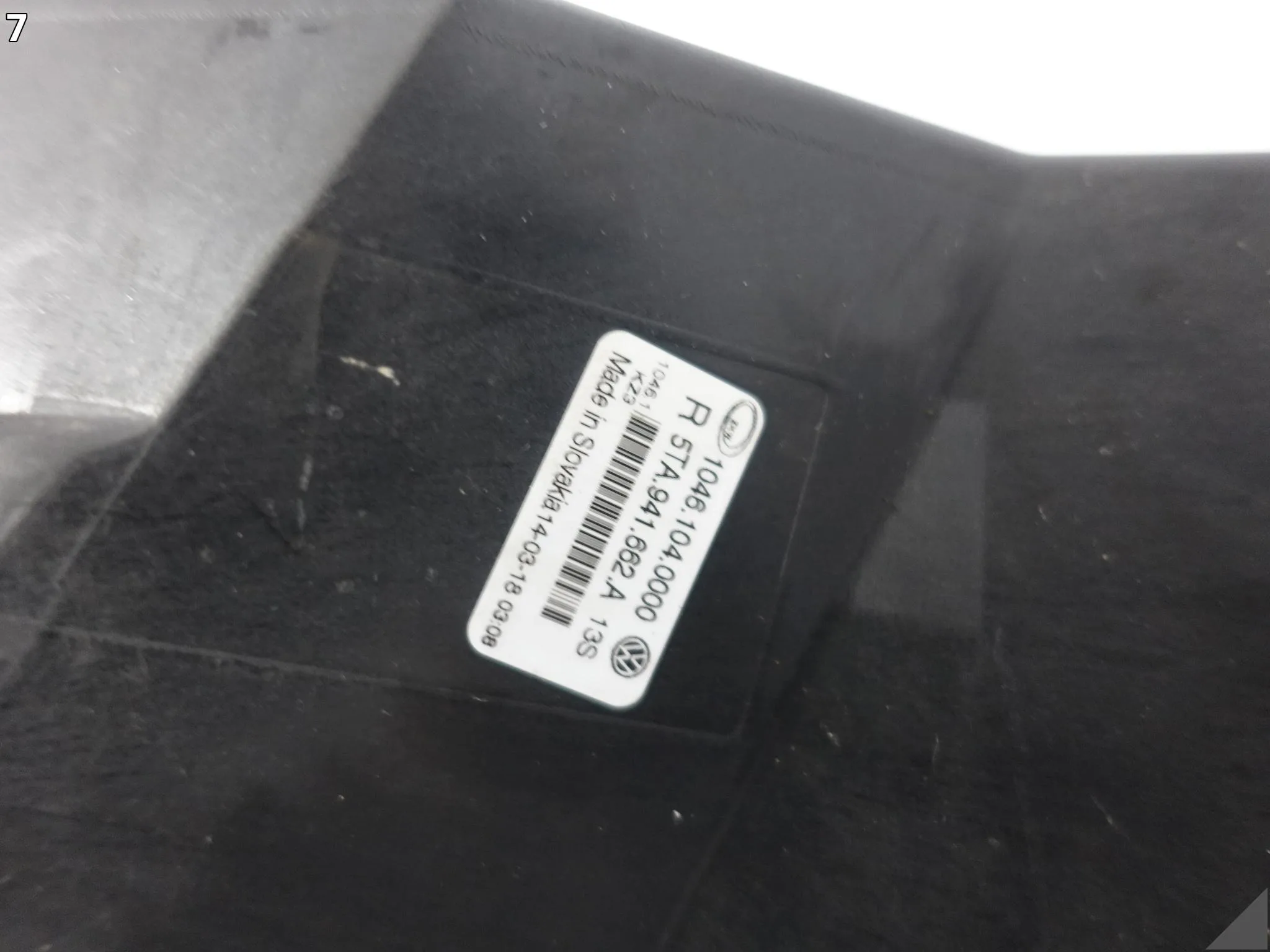 VW TOURAN II 5TA 15- HALOGEN LAMPA W ZDERZAK PRAWA PRZÓD 5TA941662A 624fde74f20bb7b6fbfb4baec2208cfd