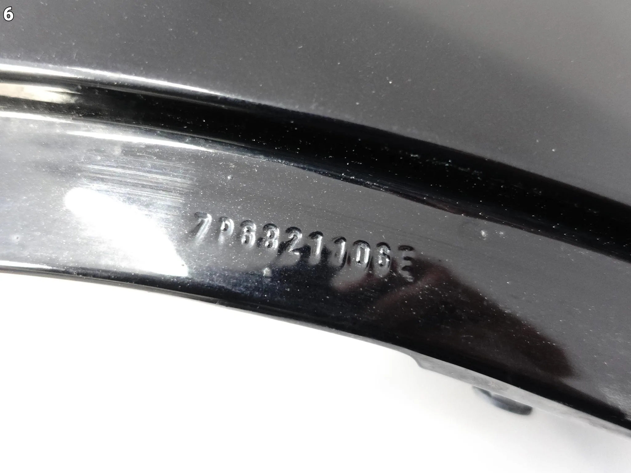 VW TOUAREG II 2 7P6 7P 10-18 LIFT BŁOTNIK FENDER PRAWY PRZÓD B.ŁADNY d067d7f60dd7a921464d5b5659104454