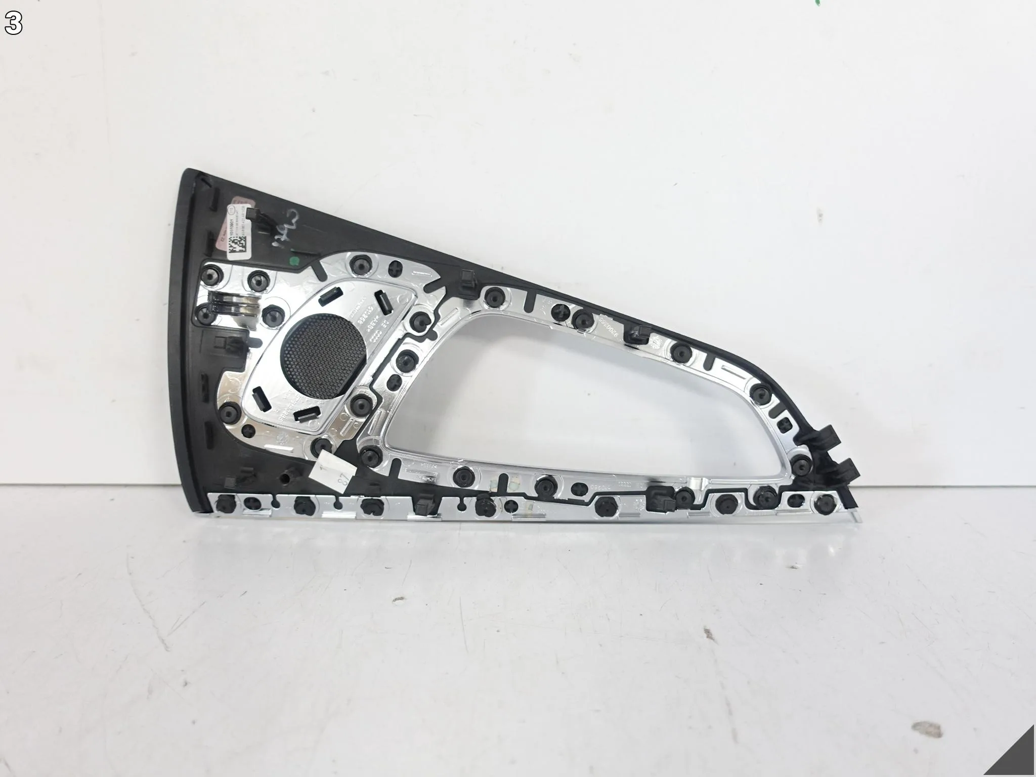 AUDI A7 S7 RS7 4G8 C7 10-18 OSŁONA DEKOR DRZWI LISTWA PRAWA TYŁ CHROM ND8 9d47741ecac51e48fe04549ffe3345b8